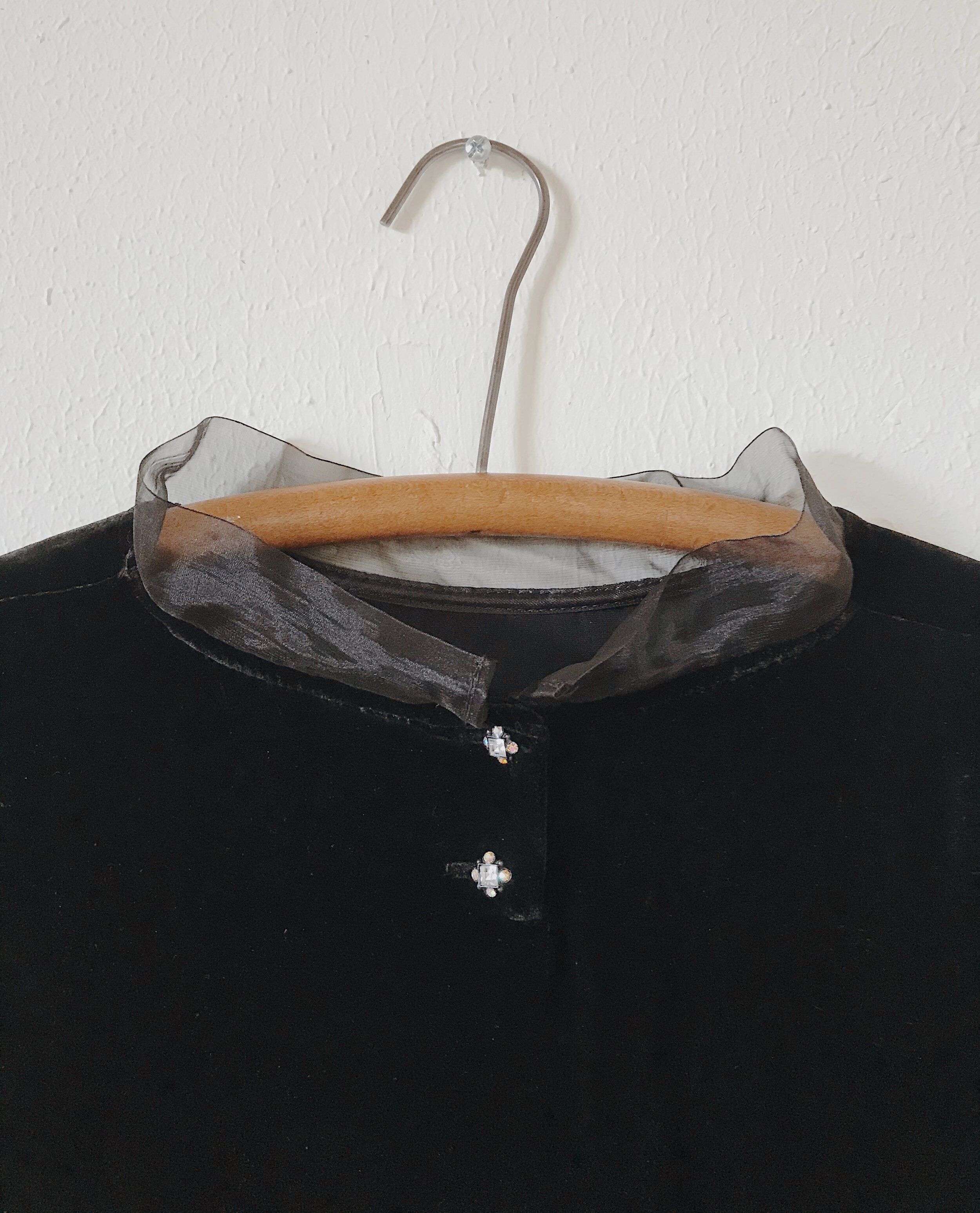 ULTRA SOFT VINTAGE BLACK VELVET WITH SILK DETAILING