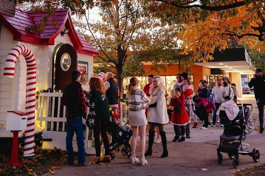 Santa's House Utica Square Tulsa OK USA TulsaGo