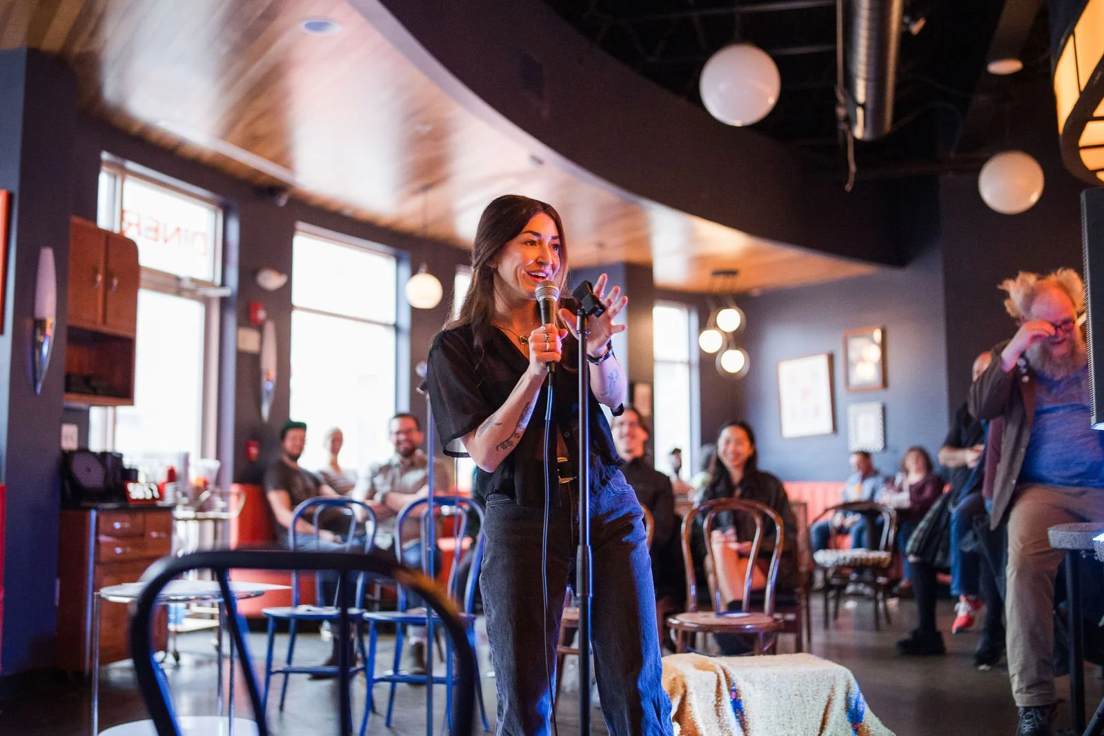 Melody Grames - Amber Falter