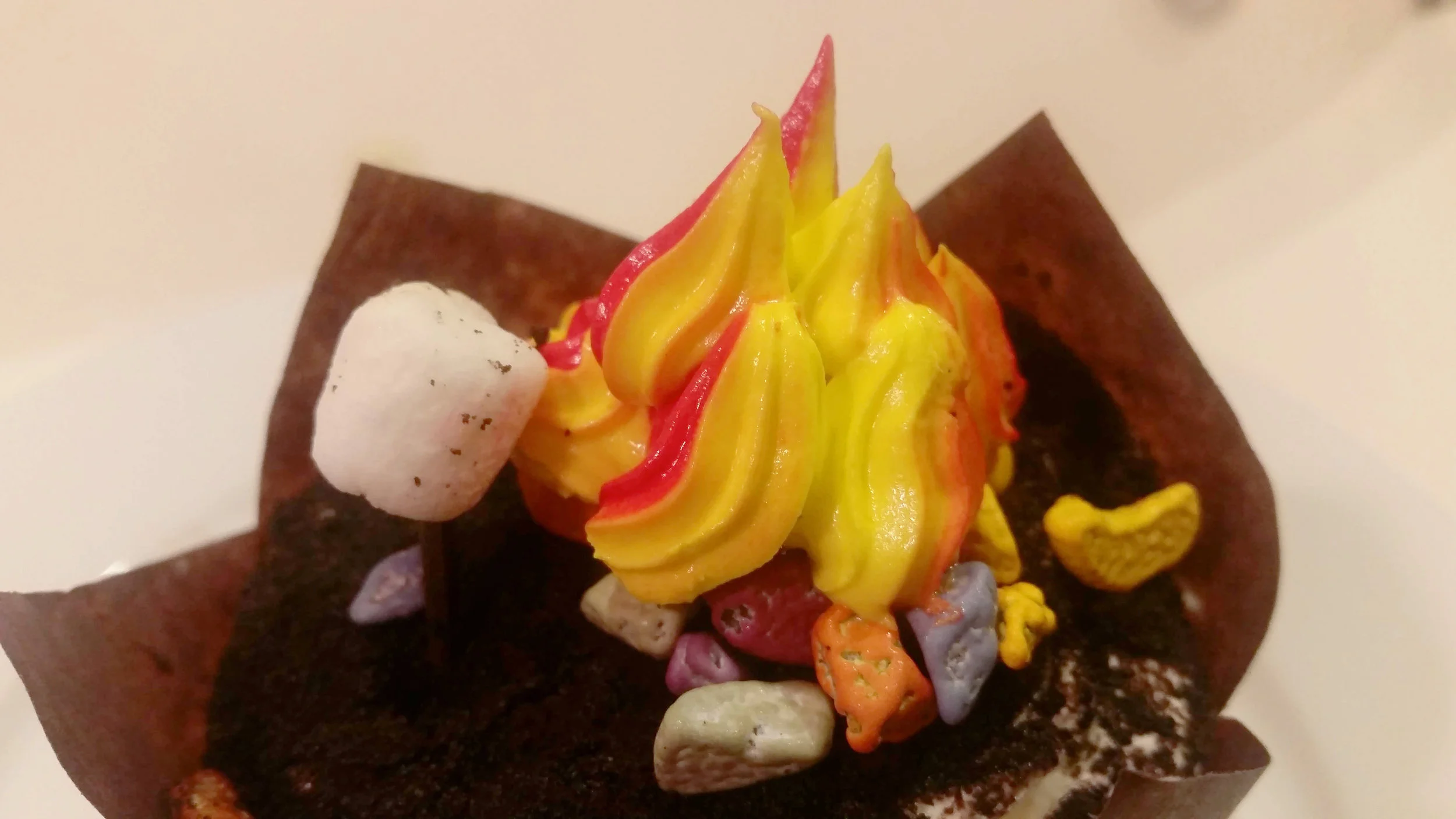 campfire cupcake 01.jpg