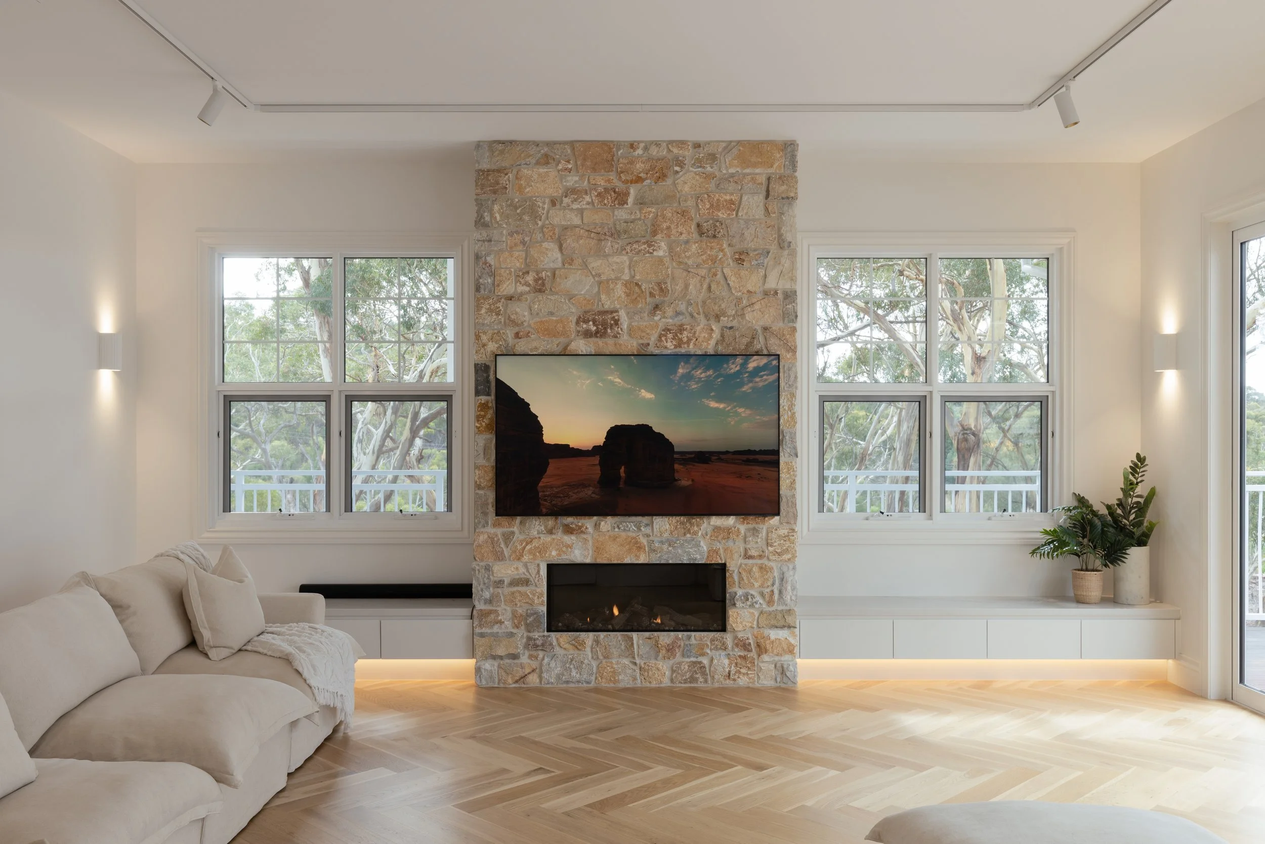 Savvy Homes - Spavin Living.jpg