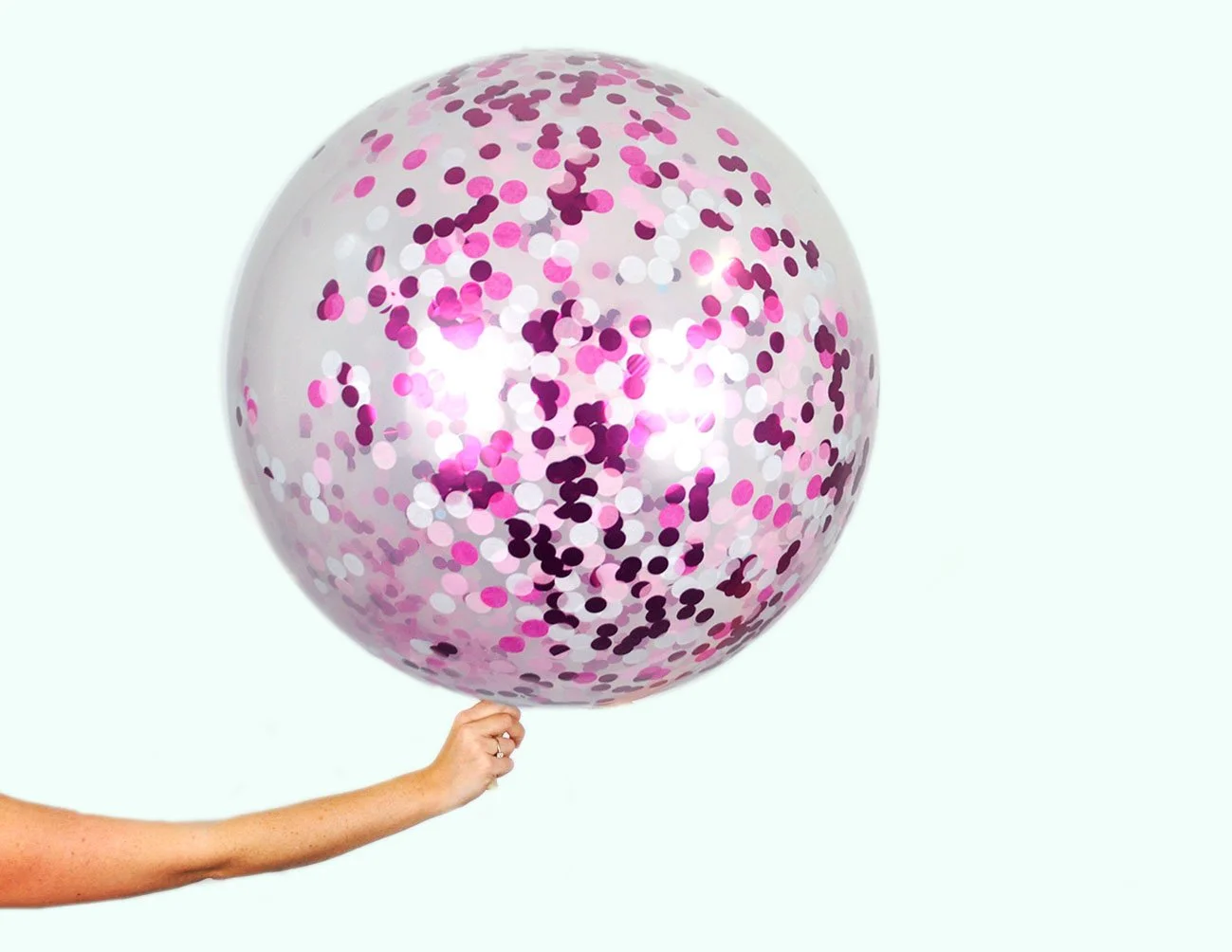 pinkcon.jpg
