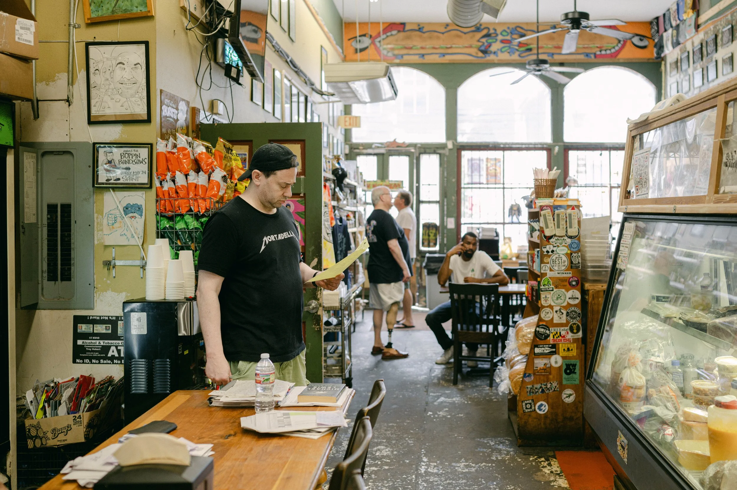 230615GBHxDSdeli_075.jpg