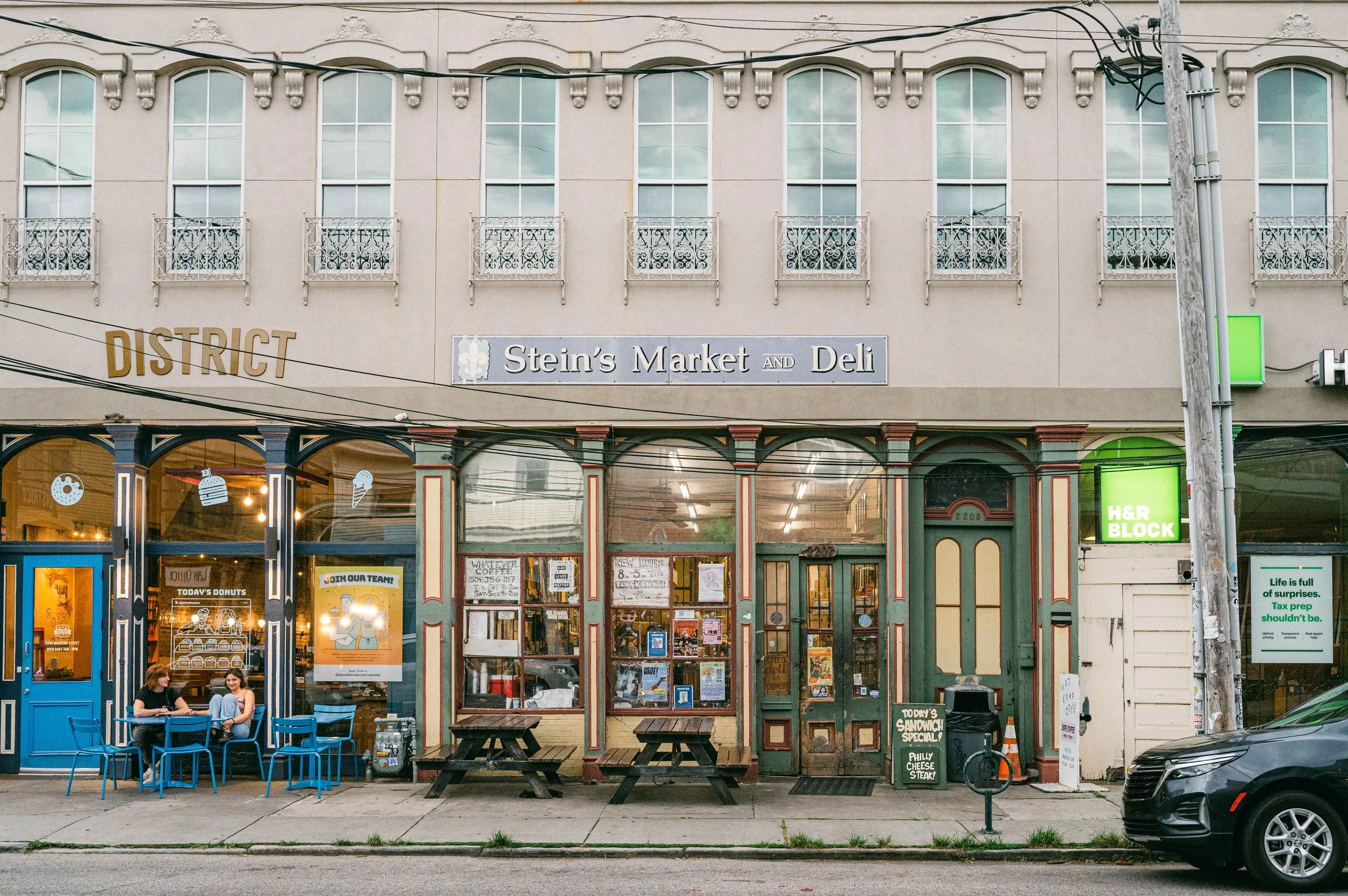 230615GBHxDSdeli_246.jpg