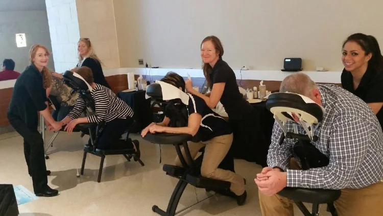 service-chairmassage-sm.jpg