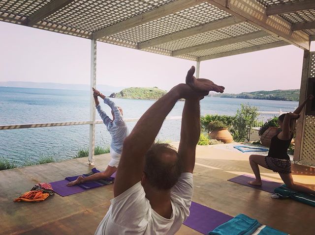 Yoga w Bernd...what a magical way to start your day - overlooking ancient Molyvos, swallows singing &amp; fish flying high 🇬🇷 Let us know if you can join! 
Class offered every Sunday during the month of May at 9.30am. 
No fee, donations welcome to 