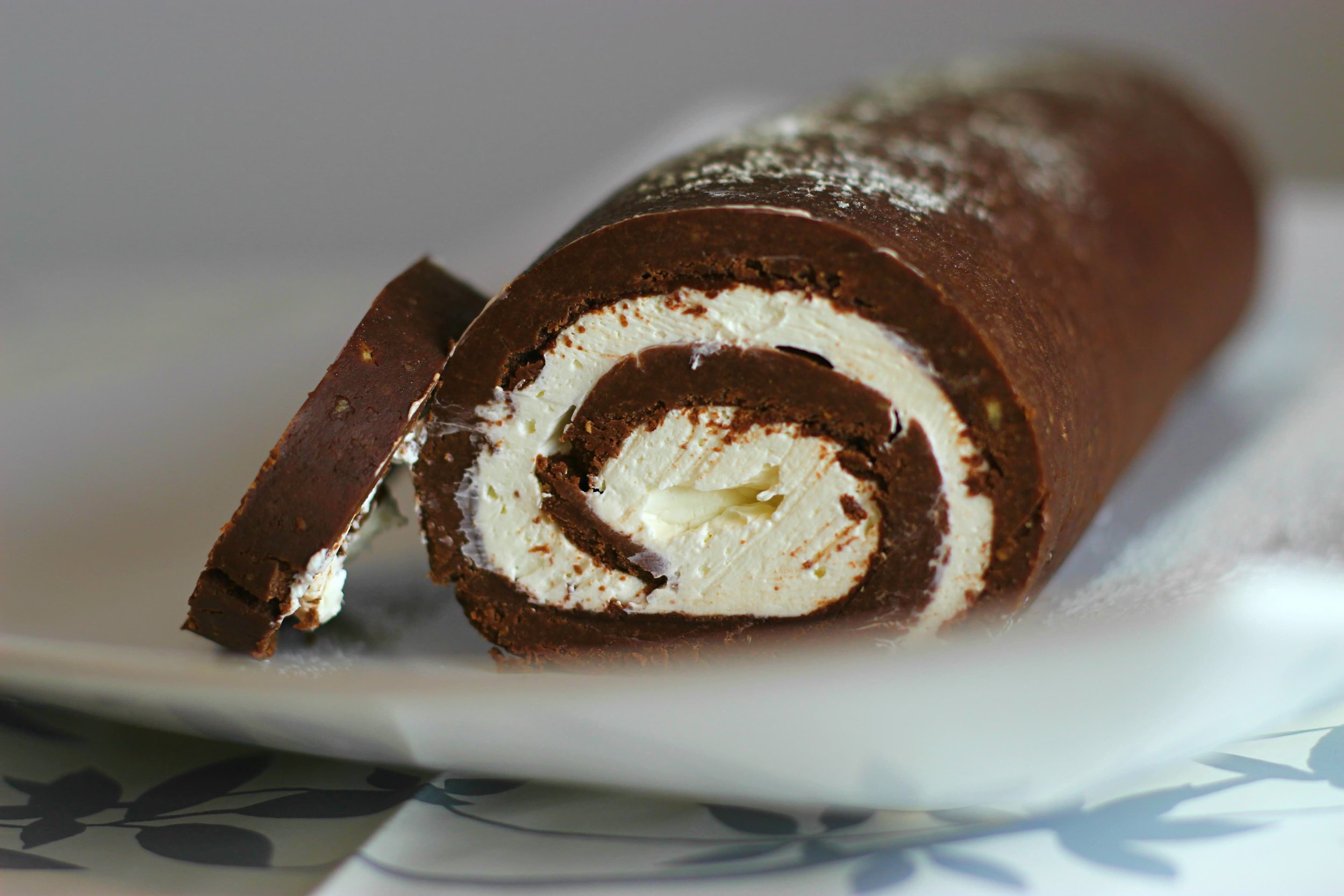 rotolo-cioccolato-panna-vegano.JPG