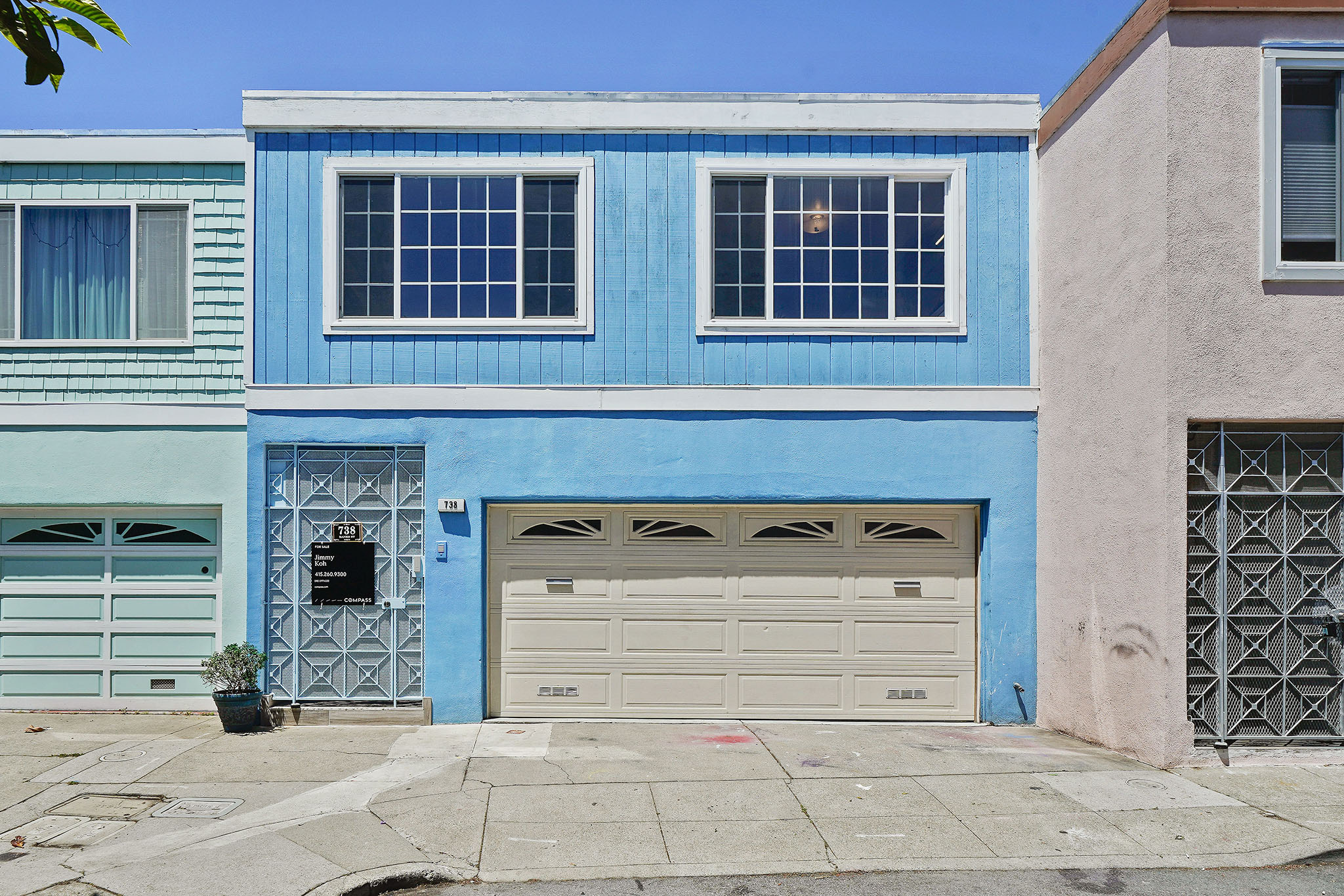 738 Banks St, San Francisco, CA 94110 Listed on 6/10/2019 Listed at $999,000 3 bedrooms | 2 bathroom 1509 sq ft 2 car garage Bernal Heights move-in ready 3 bedroom, 2 bathroom home is a cul-de-sac property with plenty of upgrades! Top floor has a spacious open layout which brings in gorgeous natural light. Upstairs are 2 bedrooms and a renovated bathroom, with remodeled kitchen and newer appliances, plenty of cabinet storage. Private lower level is fully equipped with its own 1 bedroom, 1 bathroom, dining nook, living room, and kitchenette. Rent it out and live upstairs or vice-versa! Either way, great income potential! Convenient location with I-280 and US-101 just minutes away, 30 minute walk to Glen Park BART Station, steps away from weekly Farmer's Market, and a few blocks from the vibrant shops of Cortland Ave. OPEN HOUSE Saturday, June 22nd, 2019 | 12:00 - 3:00pm Sunday, June 23rd, 2019 | 1:00 - 4:00pm For more information and photos, please visit www.738banks.com .