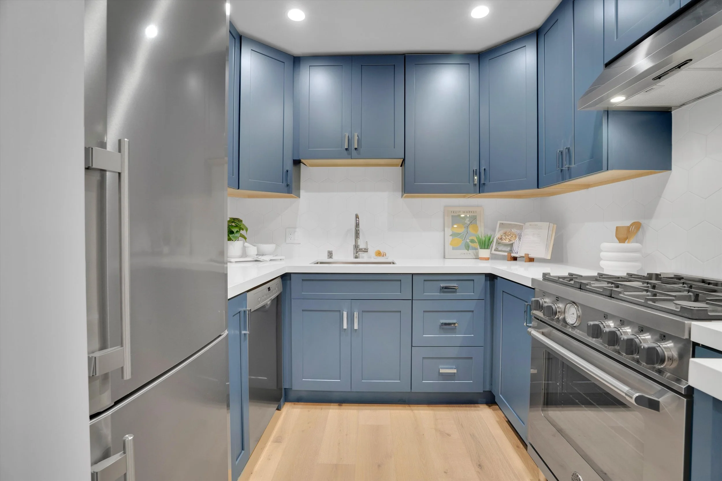 12-3443 20th St #B-4.jpg