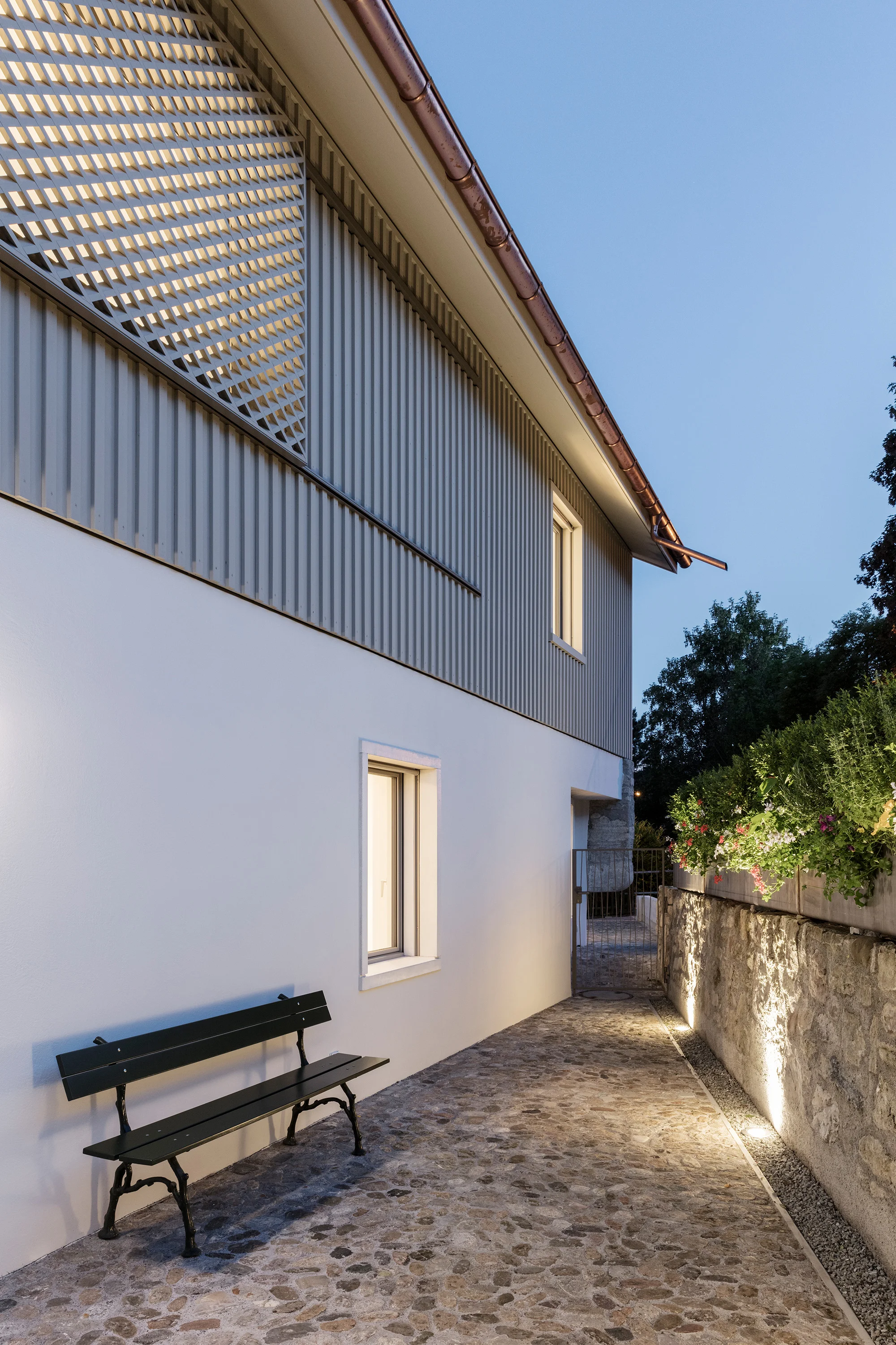 Scheune In W renlos Lippuner Sabbadini Architekten scheune-in-w-renlos-lippuner-sabbadini-architekten