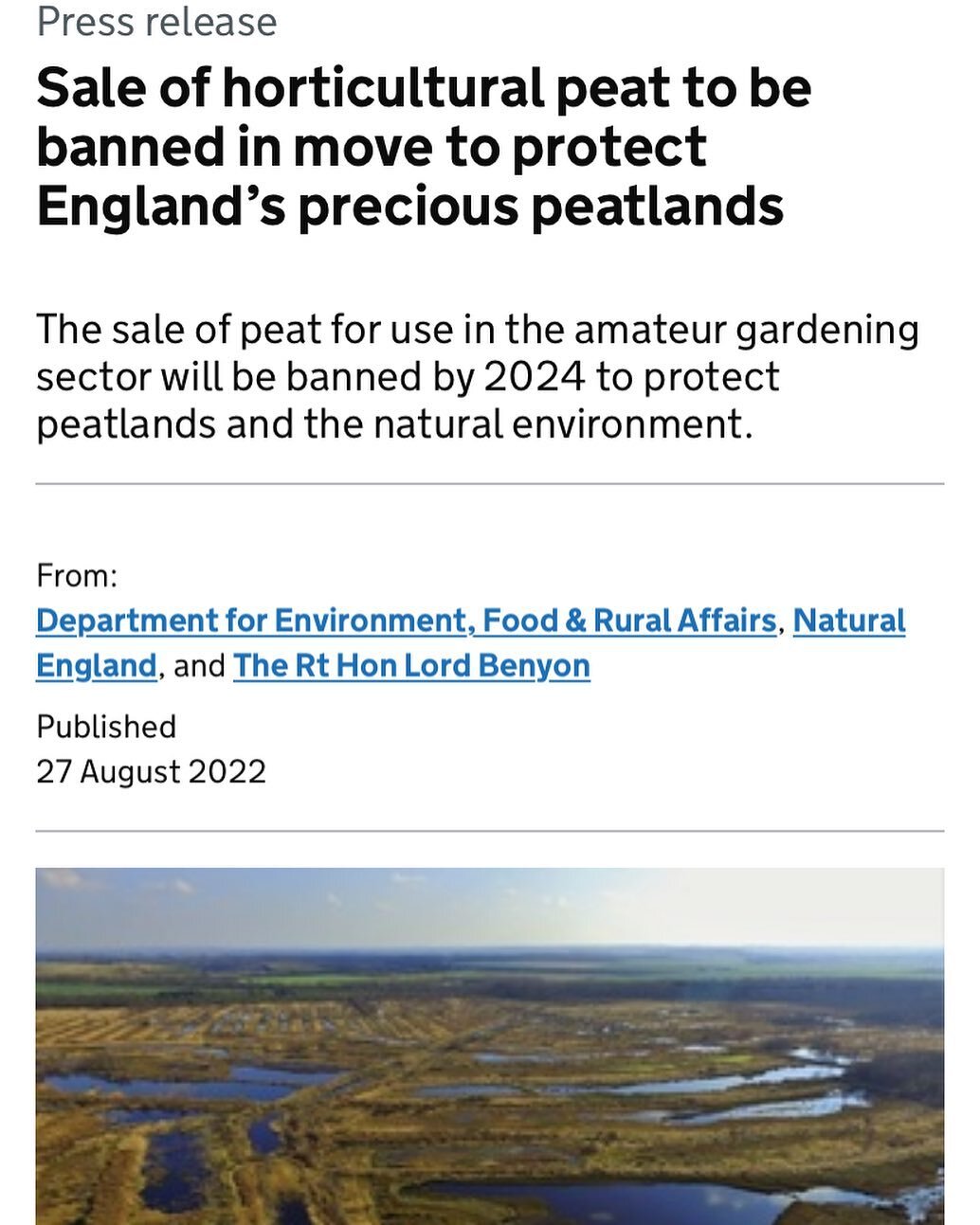WE DID IT!!
Well almost. The sale of peat based composts to gardeners will be stopped by 2024. 
This is brilliant news, albeit it ridiculously late in the day, but now we need to agitate for the industry to stop using peat too.
More on that soon but 