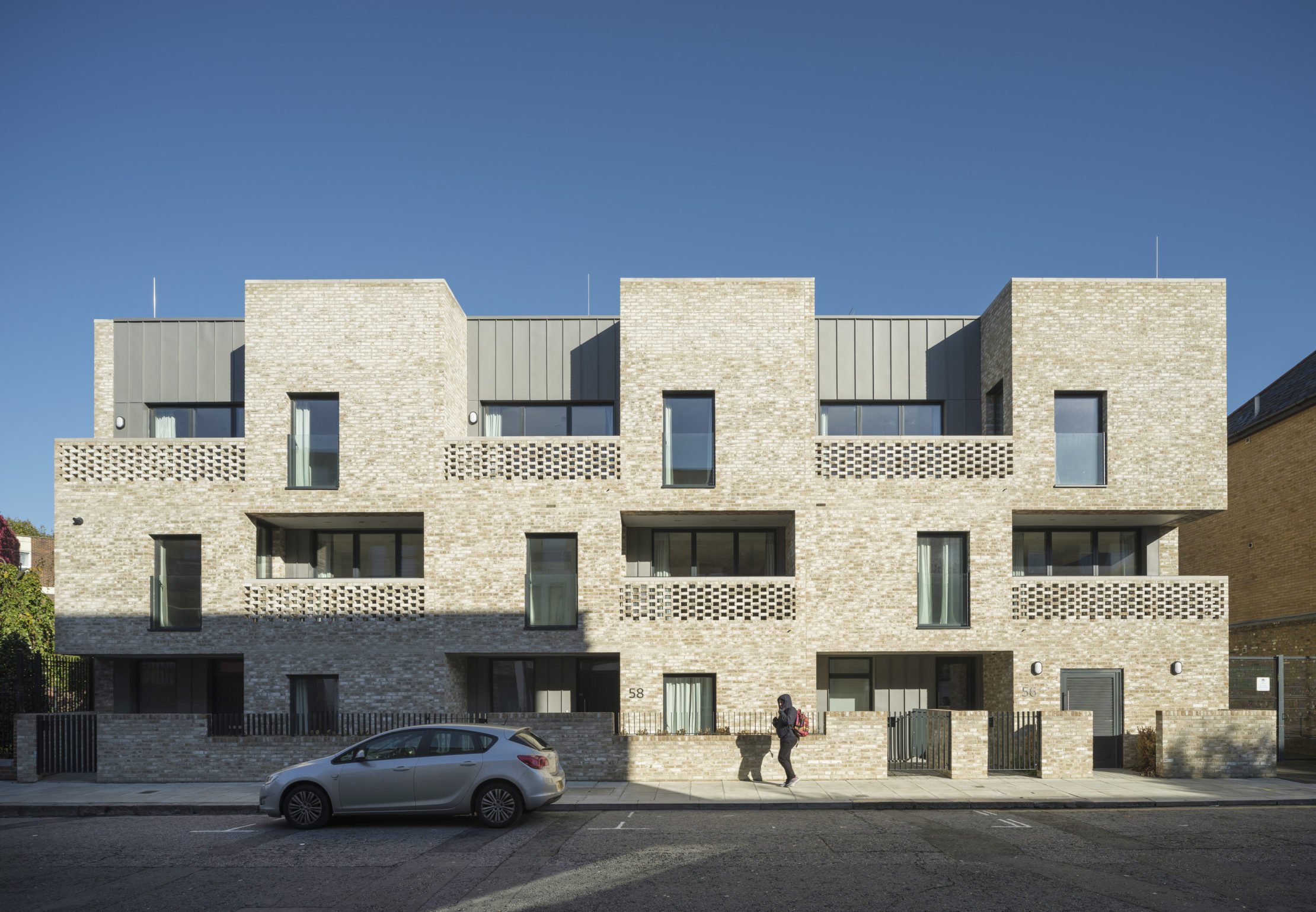 Middle-Row-Housing-Southern-Row-view-Residential-Penoyre-Prasad-2220x0-c-default.jpg