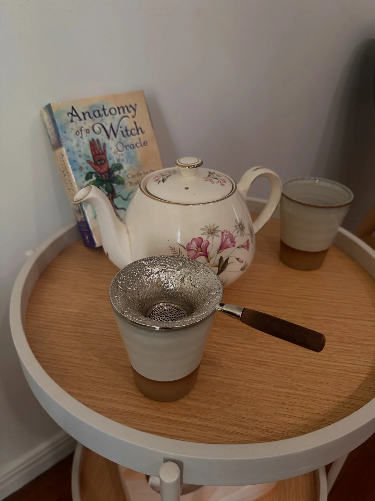 I&rsquo;ve had a wonderful day working with some volunteer Spinal Flow clients. I am loving this modality. Gentle yet powerful. Soft but strengthening. Opening and allowing.  I am so excited to bring this to my clients, new and established. My heart 