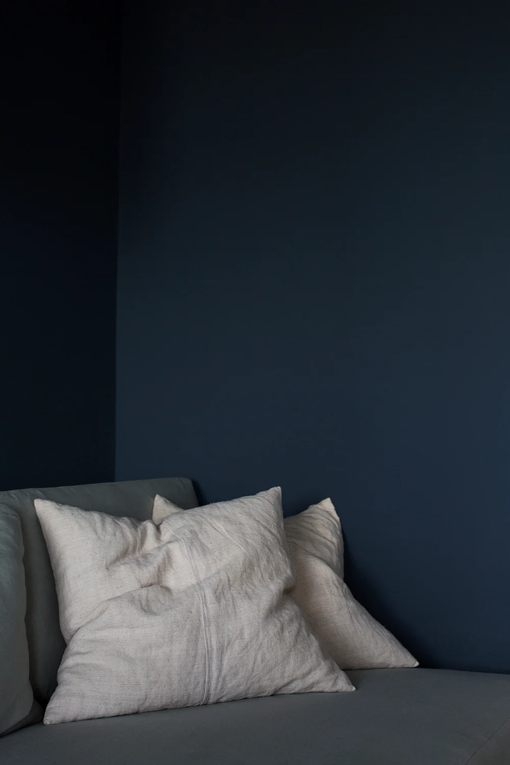 Ellis Paint Atelier Ellis