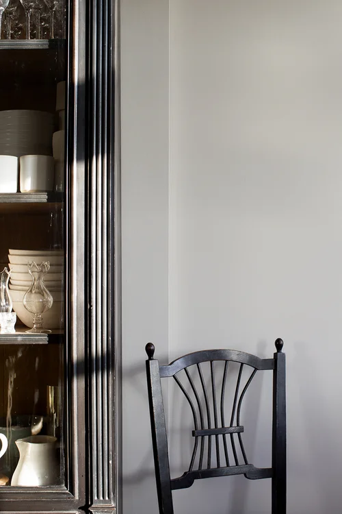 Ellis Paint Atelier Ellis