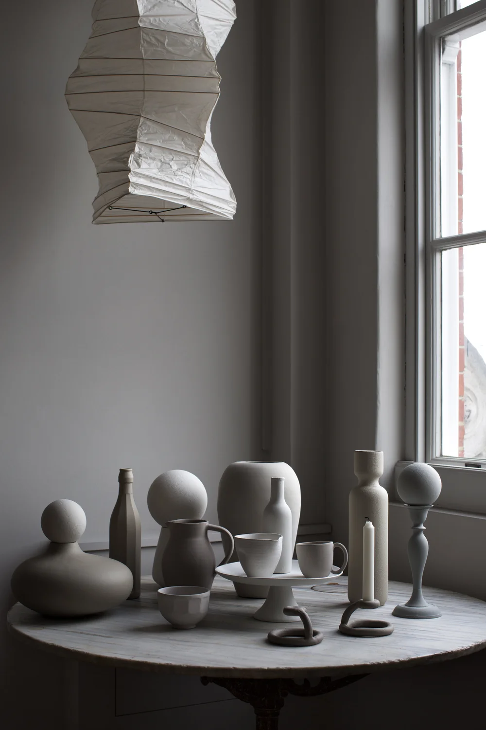 Triple Warm White Atelier Ellis