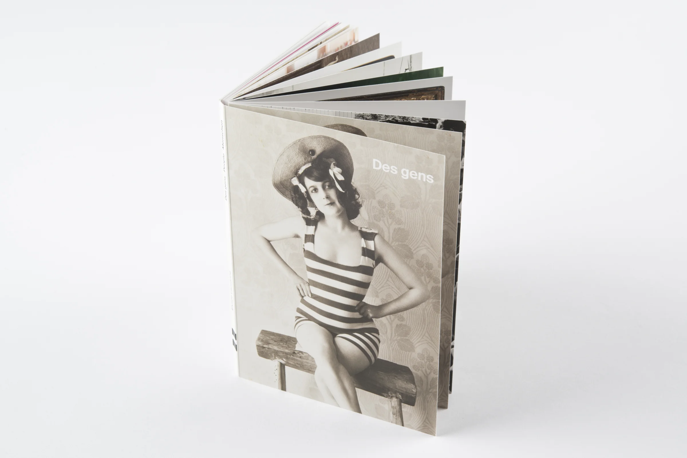 Carnet_cartes_postales_Des_gens_01.jpg