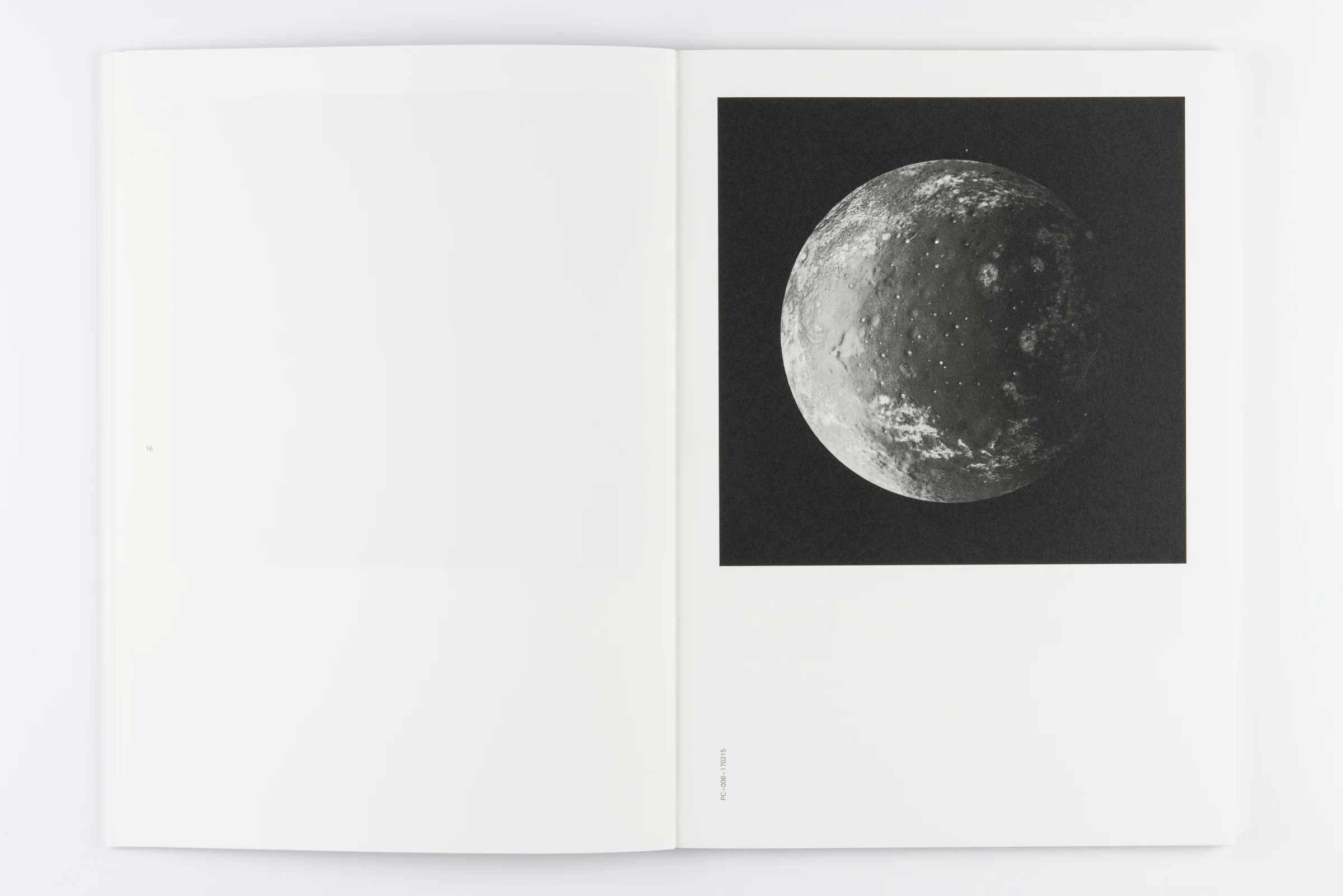 Alternative_Moons_04.jpg