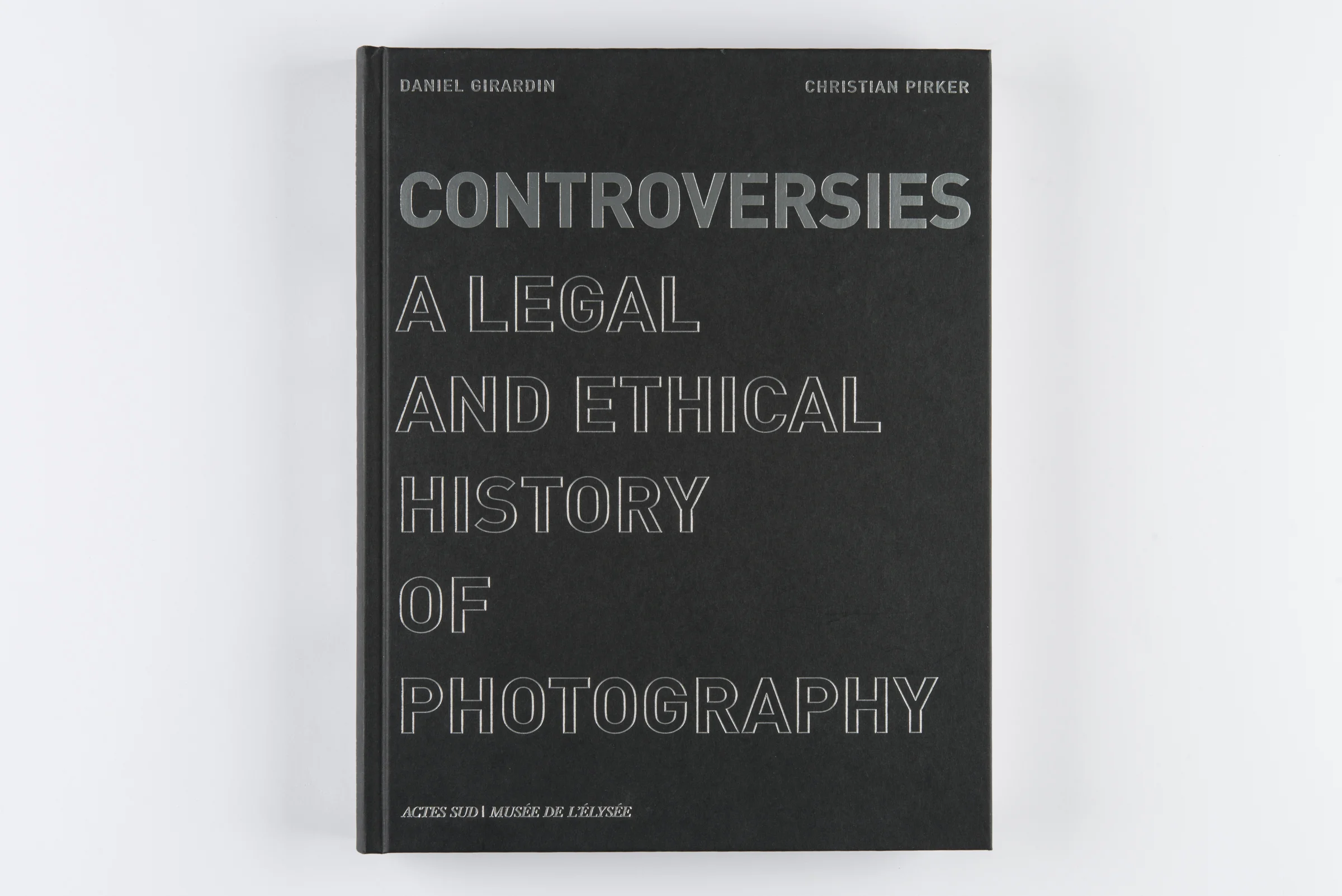 Controversies_ENG_01.jpg