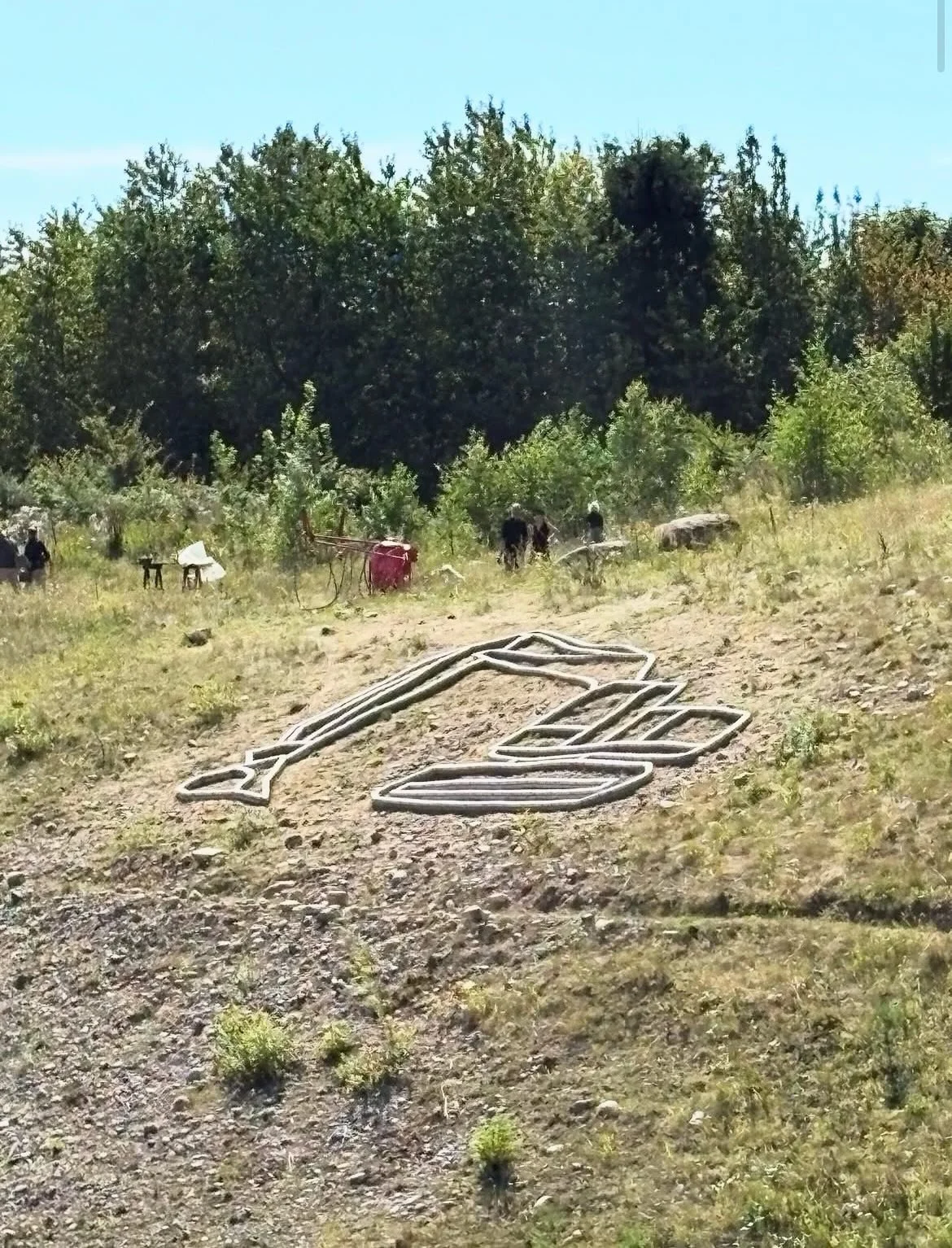 @siskakatrinejoergensen 
The machine in the graveyard, laughter and gravel
#radicalruralism