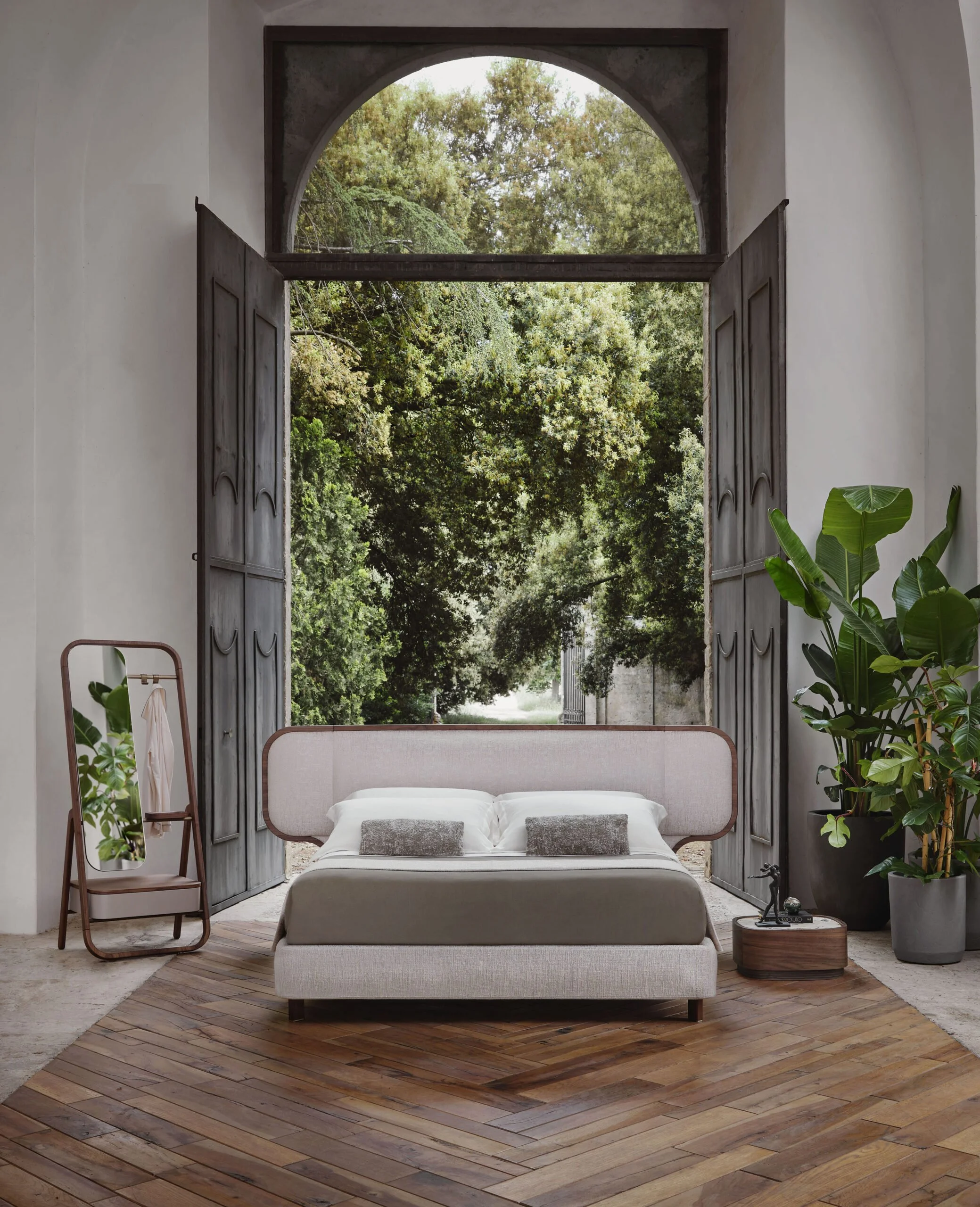 Conte-Bed-Jesce0793-scaled.jpg