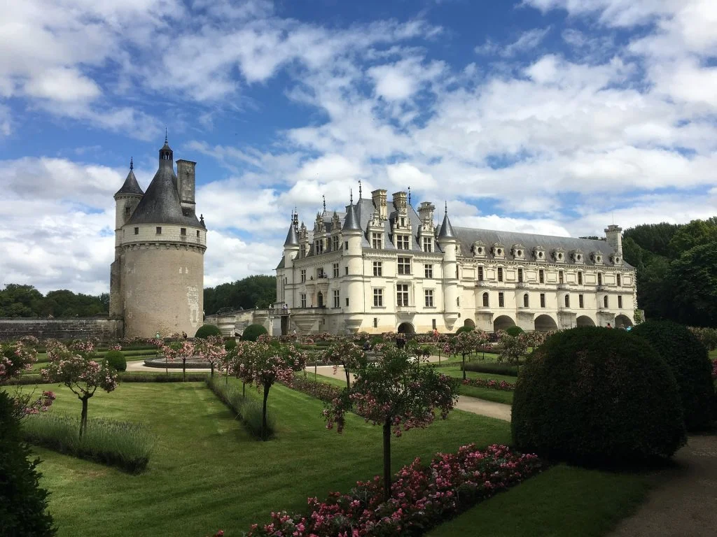 castle-3098212_1920-1024x768.jpg