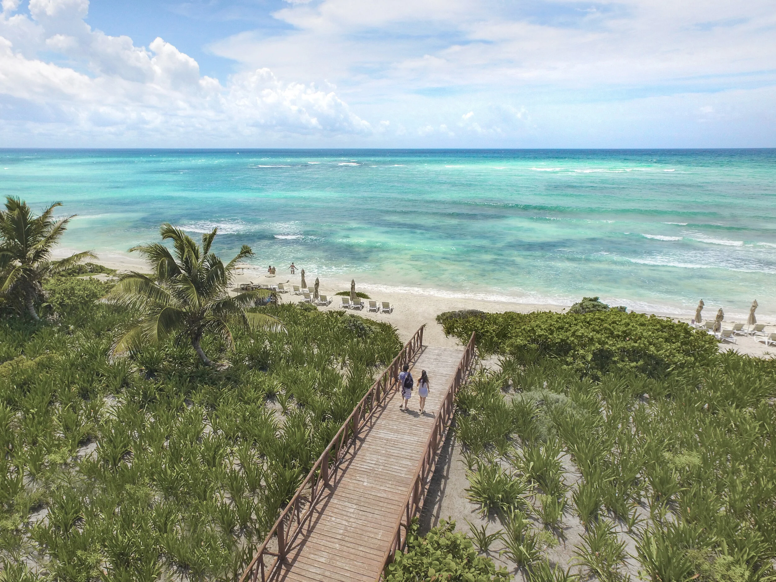 Momcation-Beach-walkway.jpg