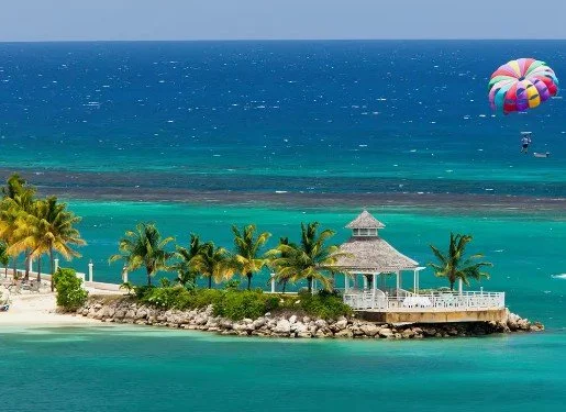 Caribbean fun on Epic.jpg