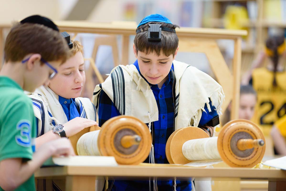 torah reading.jpg