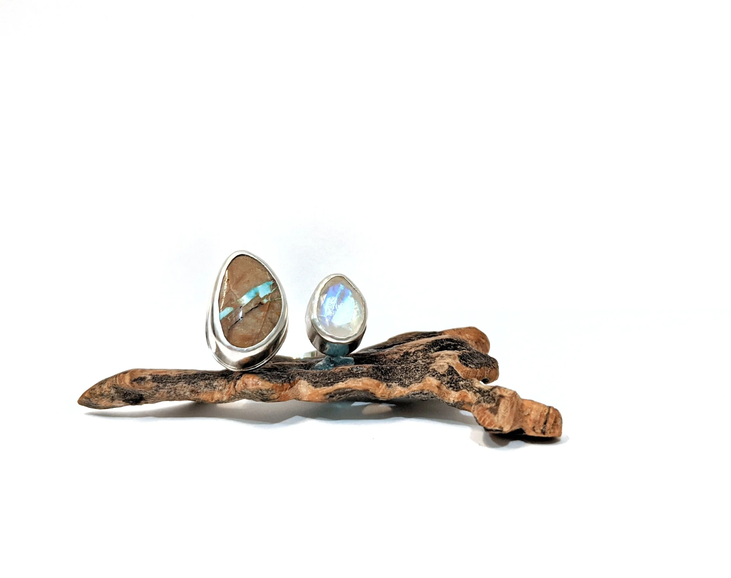 Royston Ribbon Turquoise + Rainbow Moonstone
