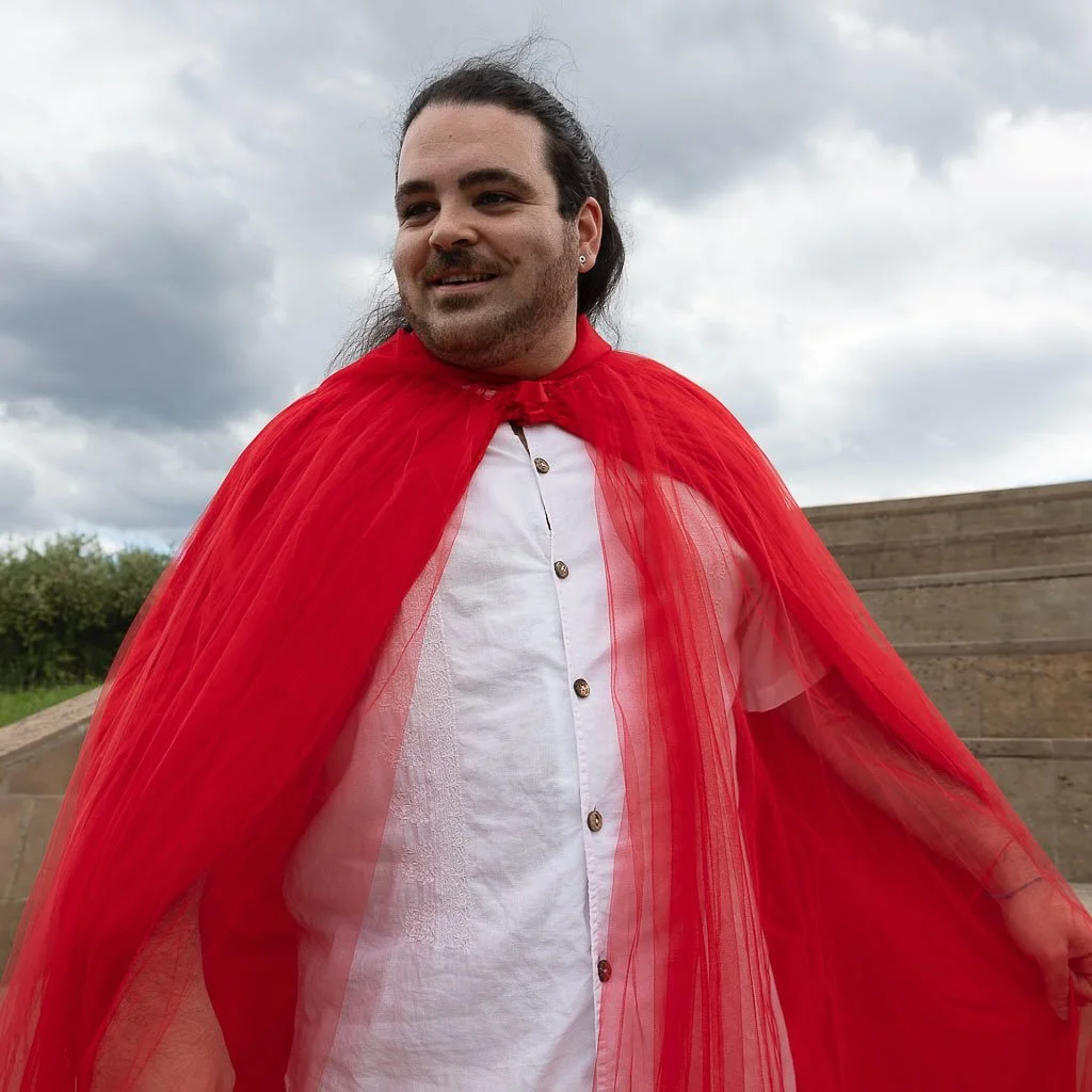 Le ragazze di @frequenze_ ed io nel backstage del photoshooting di Altrovunque πΈ
Su consiglio di @larabotteghiph abbiamo scelto come location il Teatro all’Aperto di Poggio Torriana (RN), che con la sua gradinata sobria e lineare ha fatto da s