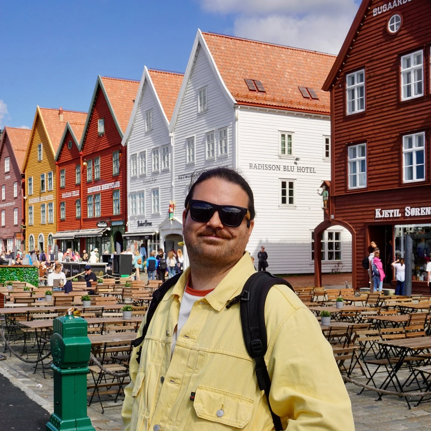 Un paio di scatti per celebrare l’estate 2024 che fu, per indirizzarci verso un autunno carico di news! La prima è già trapelata - quest’anno mi troverete al Meeting delle Etichette Indipendenti @mei_meeting a Faenza, scorre