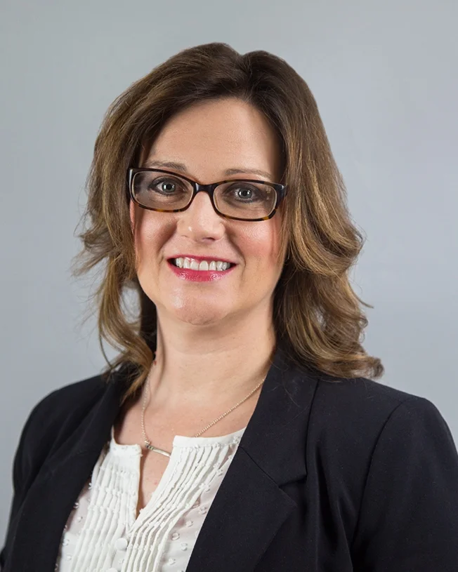 Traci Hewitt Customer Service Representative Traci@century-ins.com Traci grew up in Oskaloosa. She moved to Sigourney with her husband and two children summer of 2016. When Traci is not at work she enjoys spending time with her husband and kids and reading. Traci began her insurance career in 2013. She holds licensing in personal, commercial, life and health lines. Traci’s main focus is personal, commercial, farm and life products as well as customer service in the Sigourney office. Please contact her regarding your insurance needs.