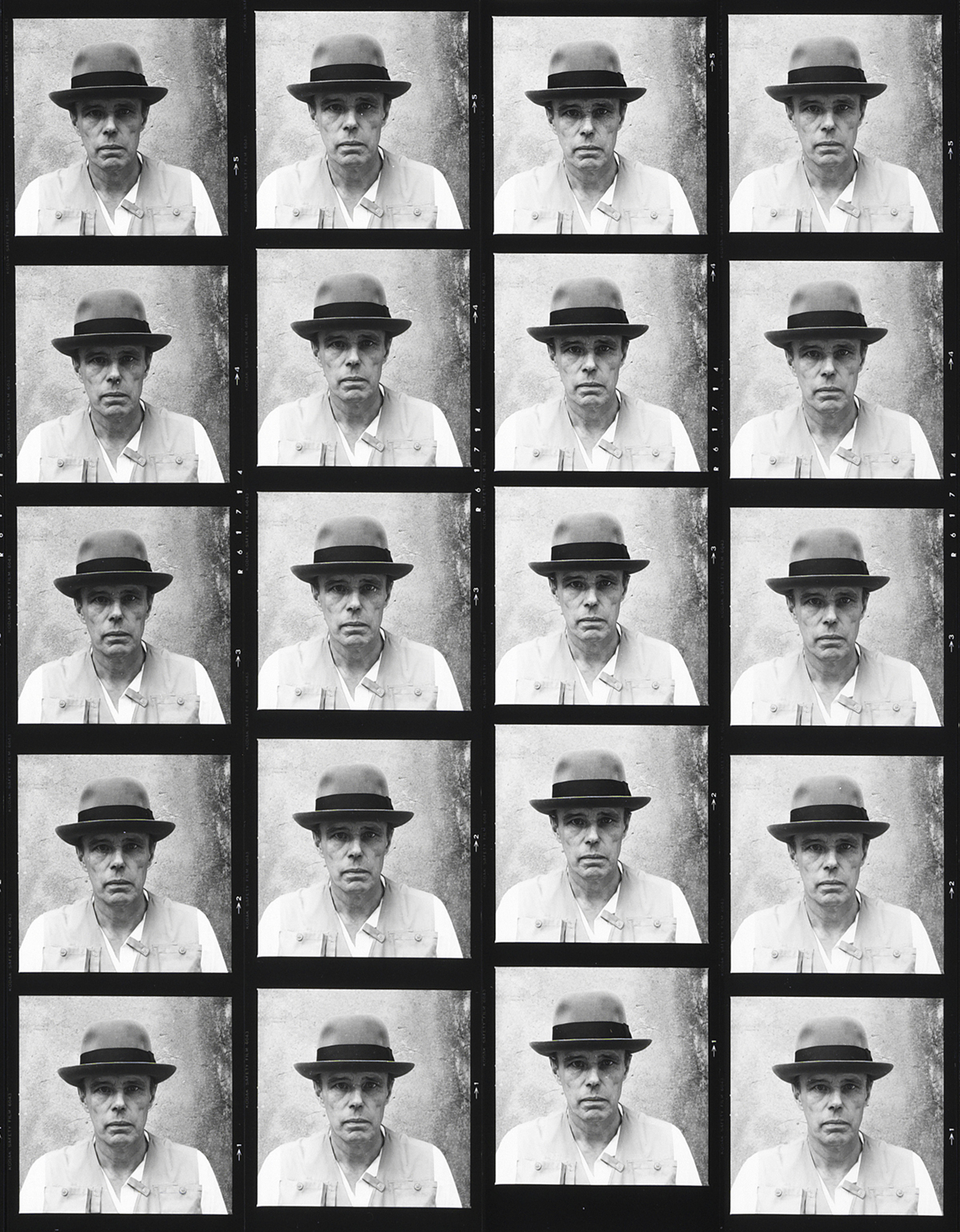 Joseph Beuys, 100 Frontal Views