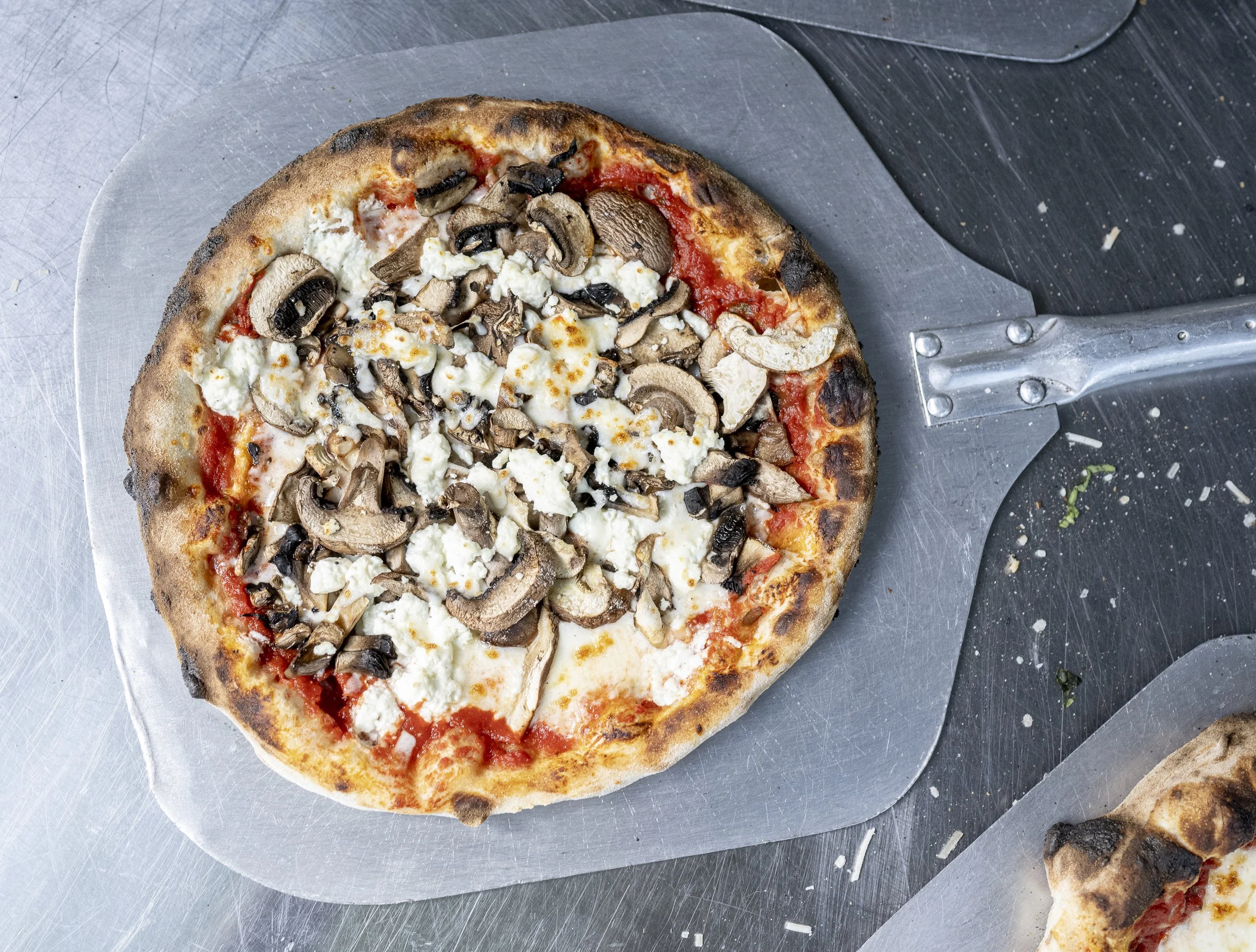 Bent River  6_4_22bw7_5881.JPG