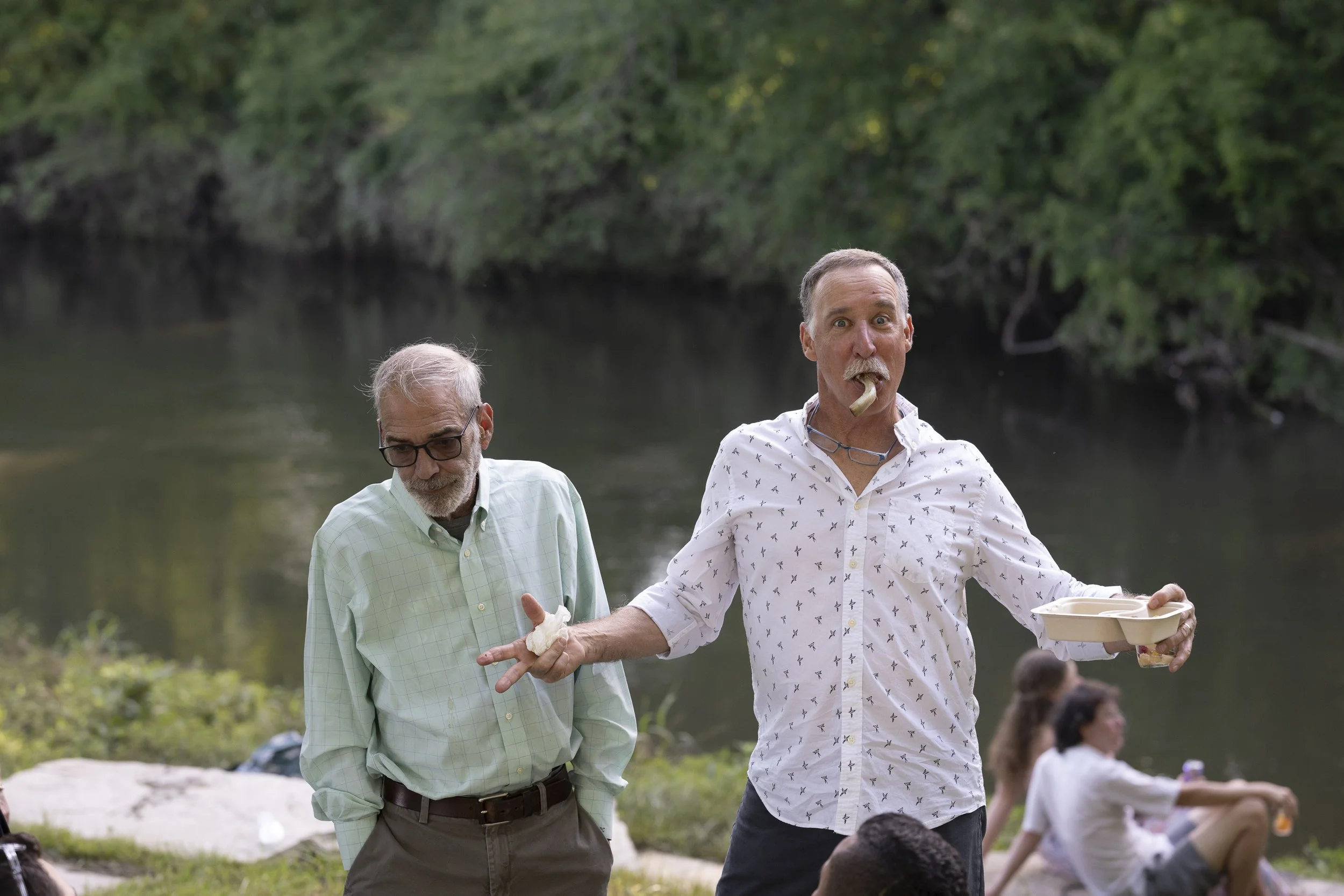 Bent River  6_4_22bw9_2662.JPG