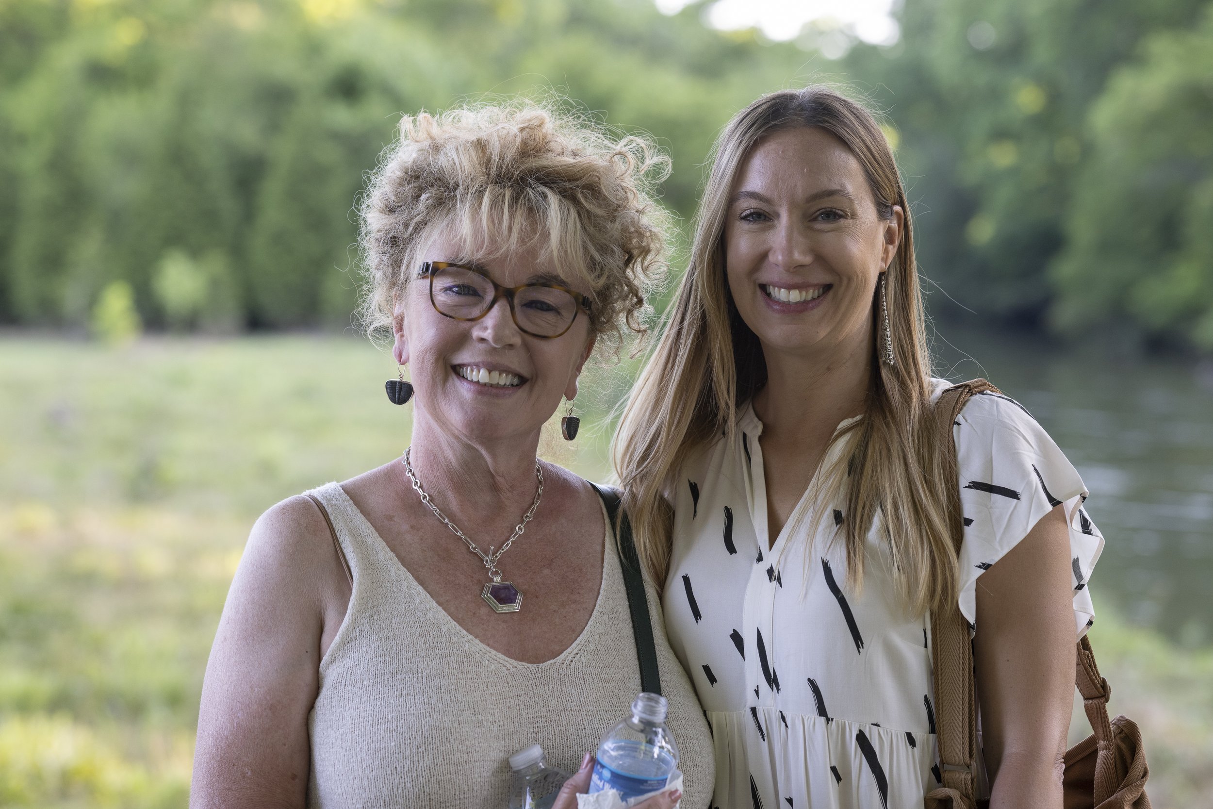 Bent River  6_4_22bw9_2746.JPG