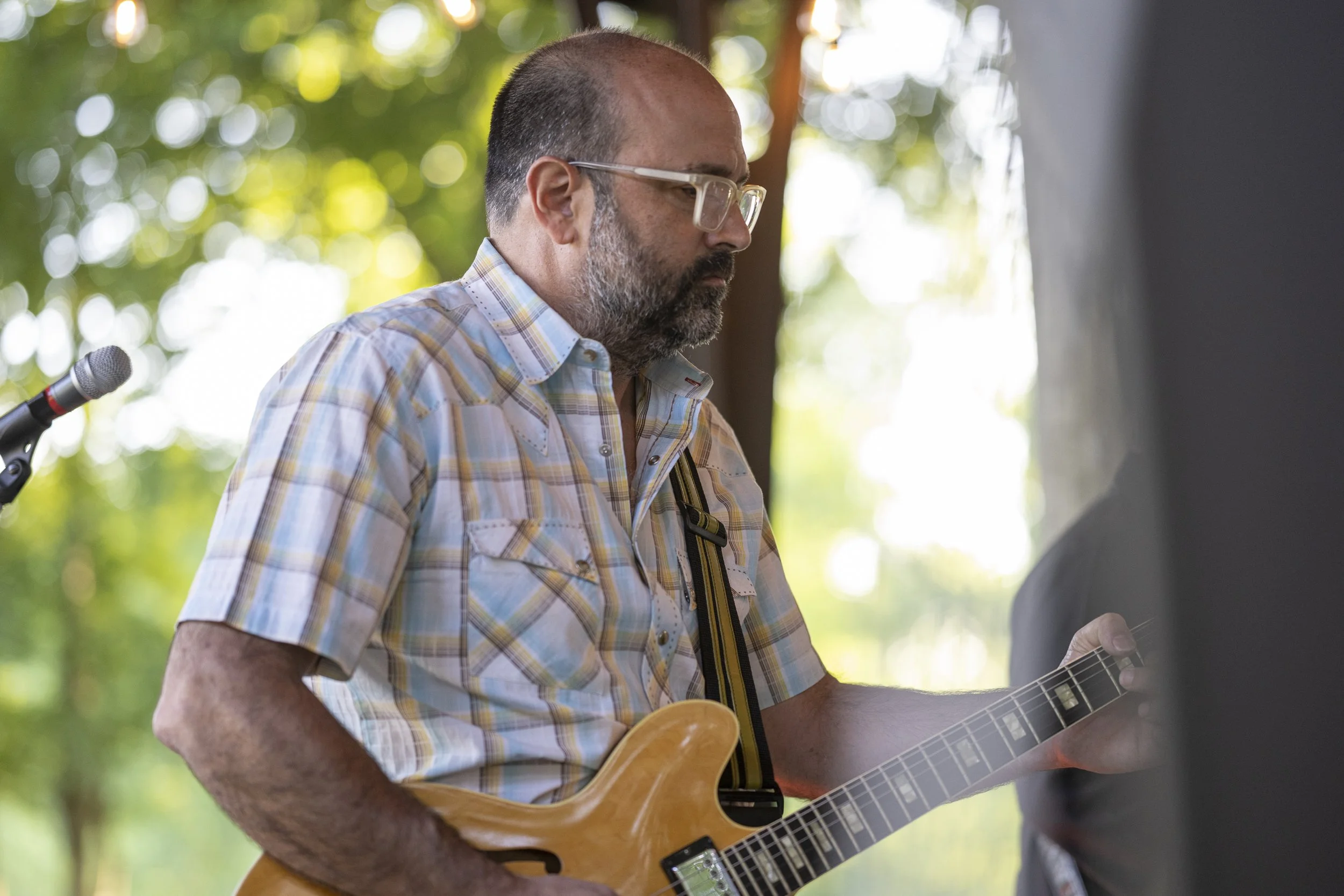 Bent River  6_4_22bw9_3036.JPG