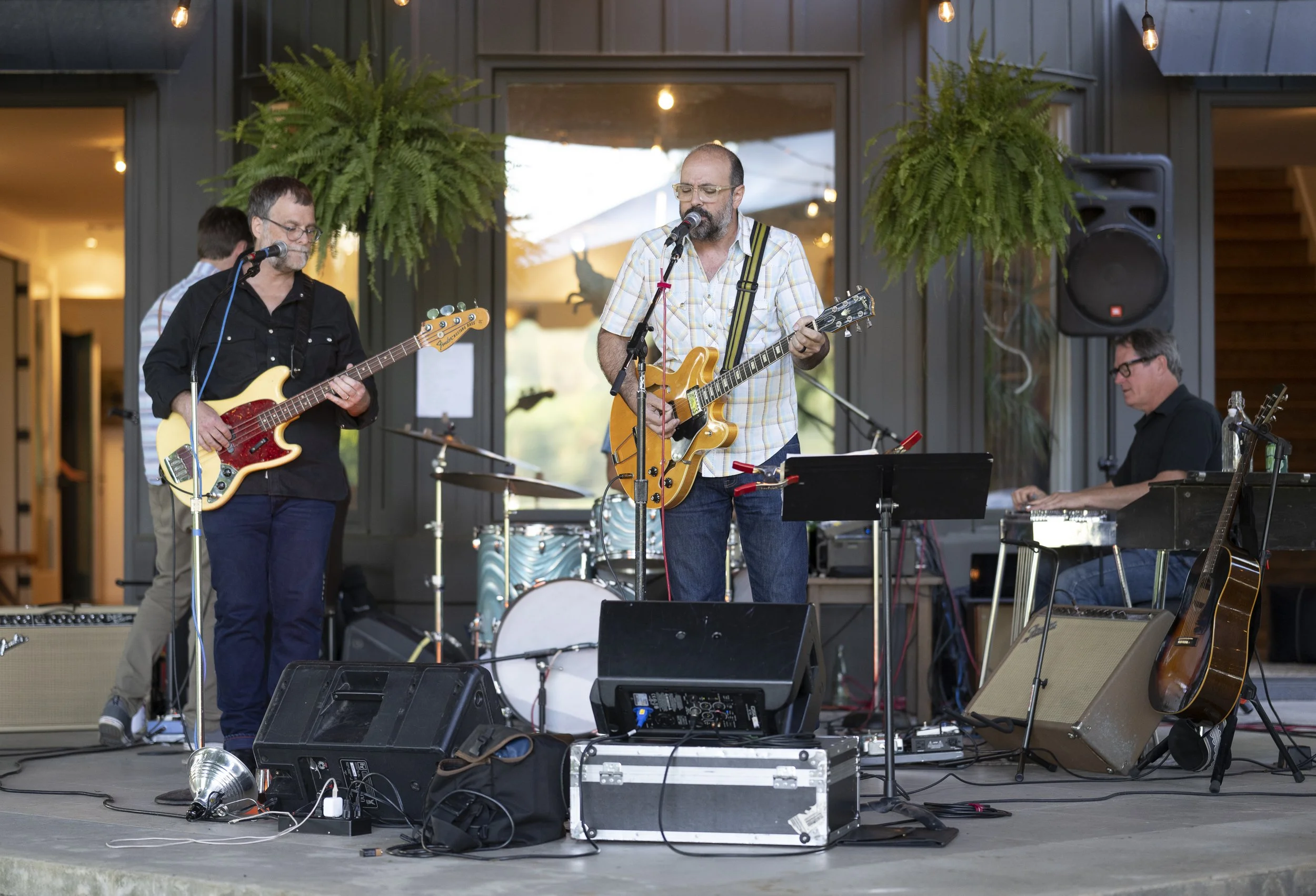 Bent River  6_4_22bw9_3054.JPG