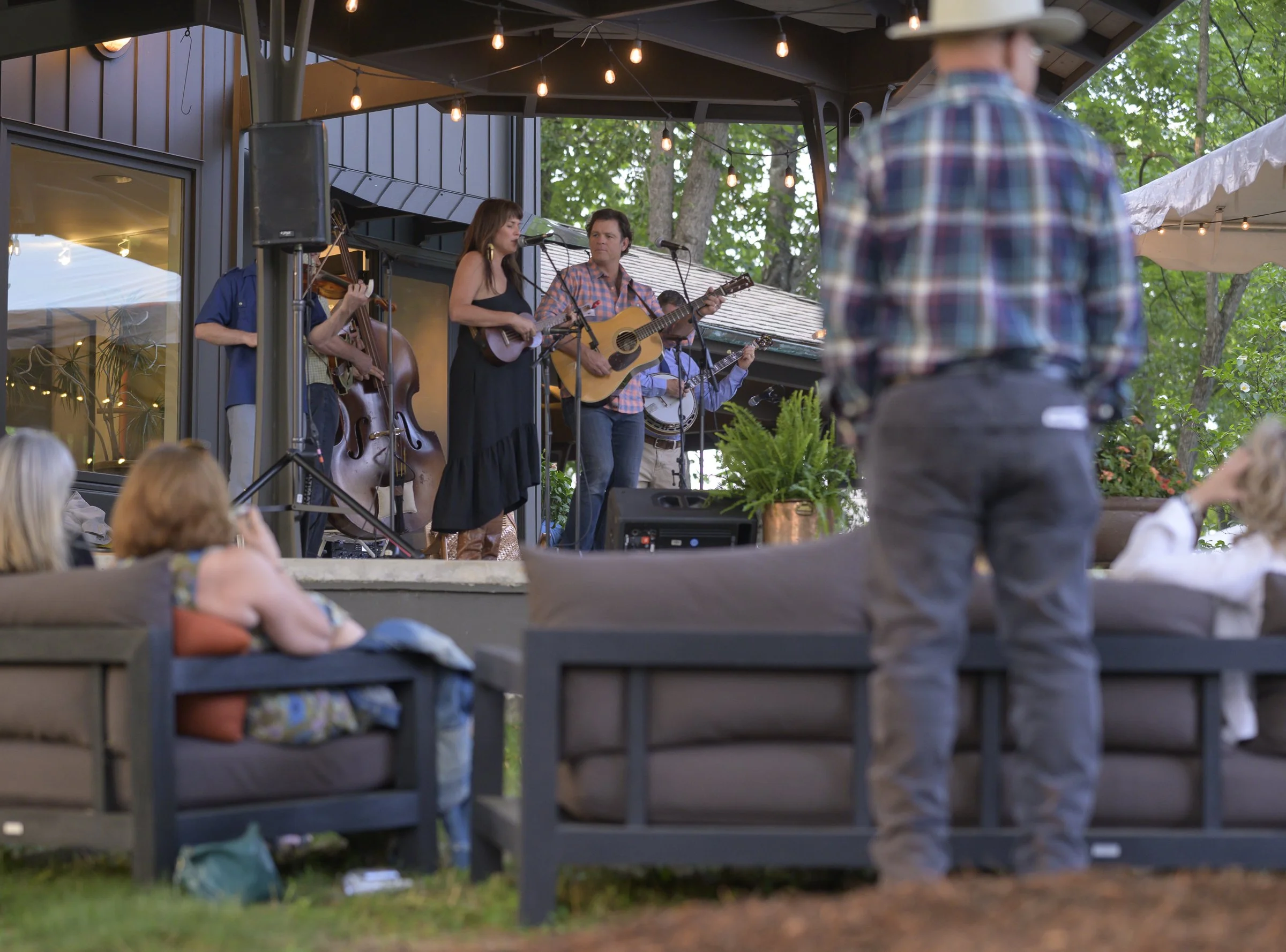 Bent River 2023BW7_3843.JPG