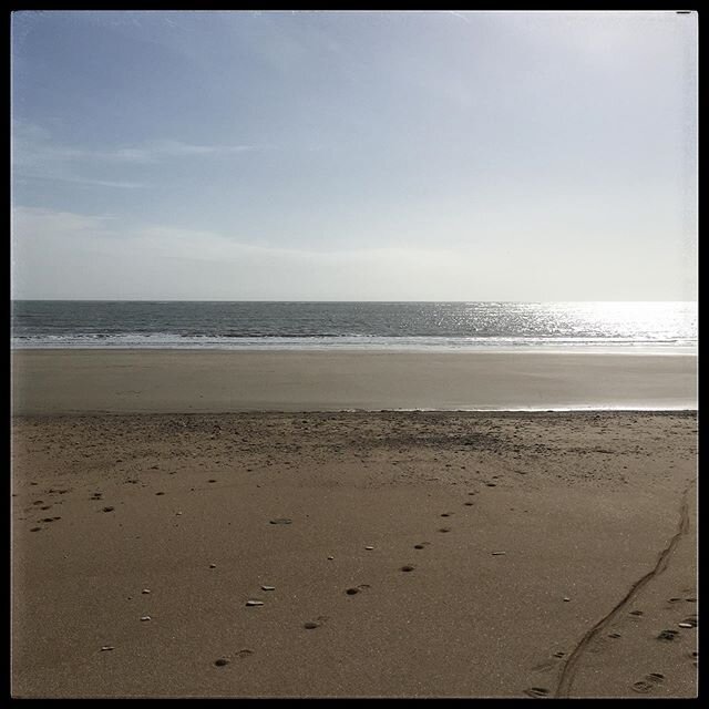 RESPIRER #reouverturedesplages #grandbonheur #plage#vacances #vacance #holiday #holidays #iledere #&icirc;ledere #location #locations #conciergerie #soleil #sun #lacouarde #leboisplage #loix #saintmartin #luxe #vacancesenfamille