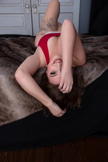backward+boudoir+in+red+lingerie.jpeg