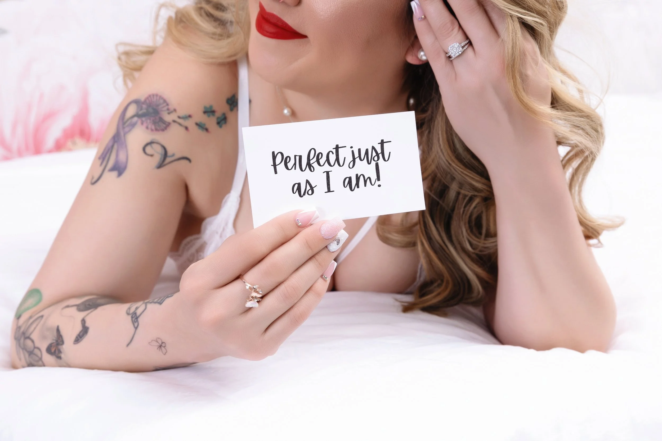 Boudoir photo featuring elegant manicure inspiration for a Chicago Boudoir Photography photoshoot.