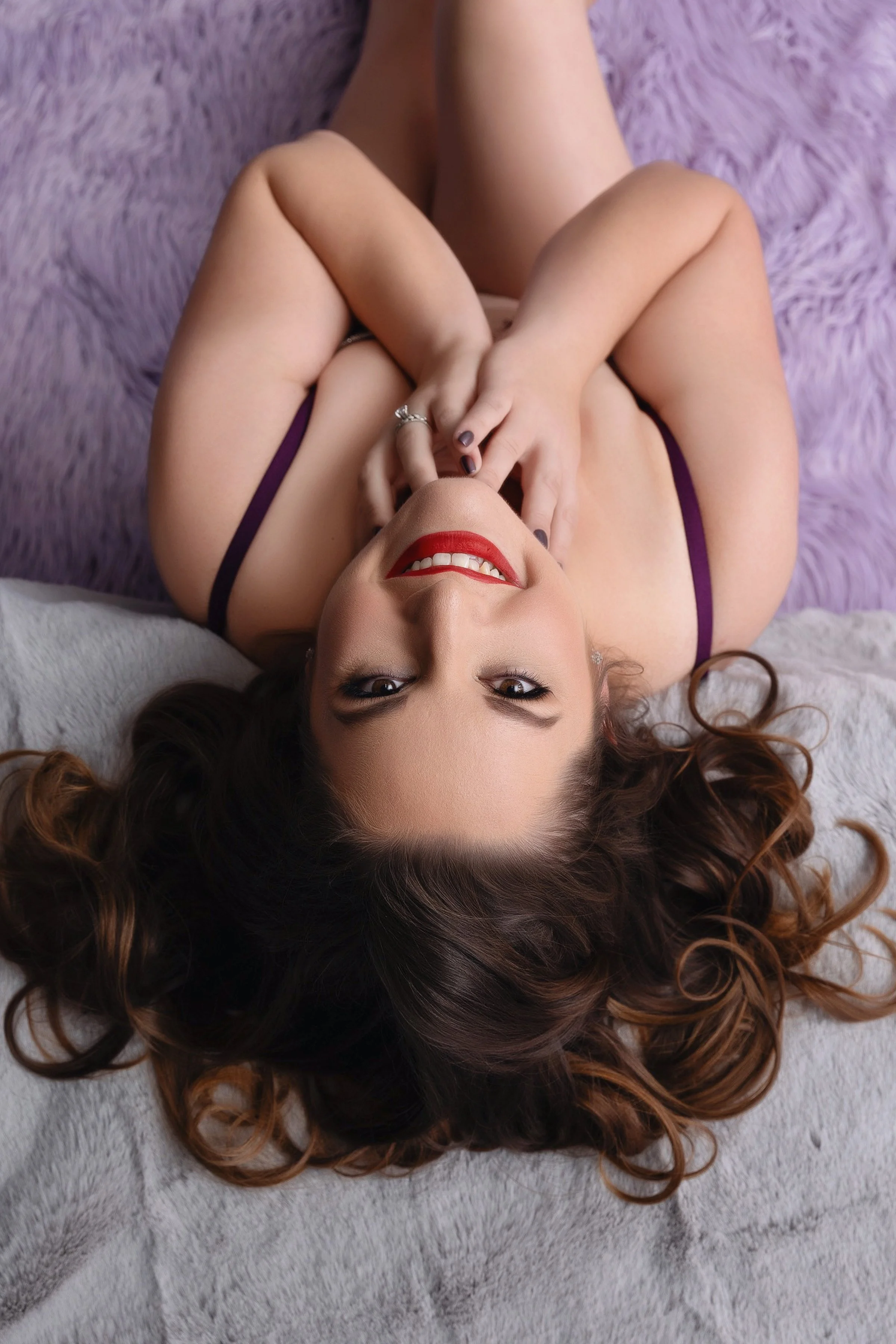 Classic boudoir portrait celebrating elegance, confidence, and timeless feminine beauty.