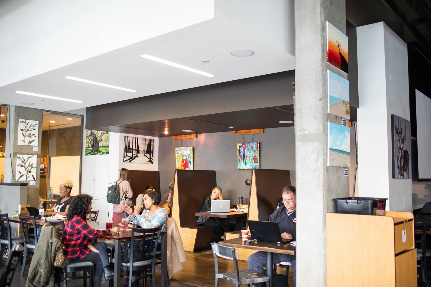 Tables and booths are options at Copper Coin.