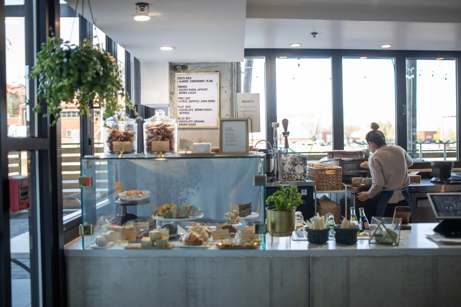The front counter of Momo Cafe.