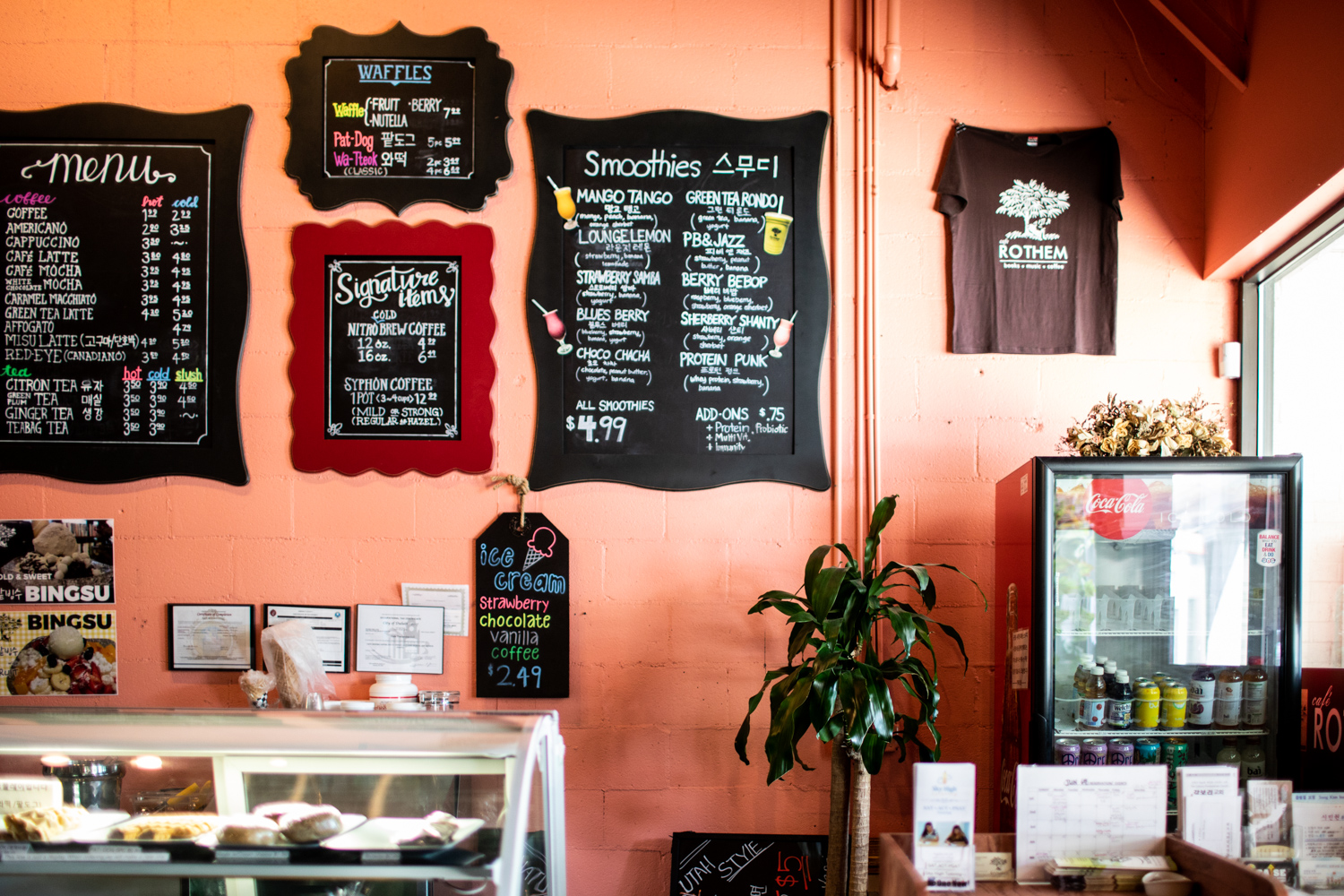 Detail of the menus at Cafe Rothem.