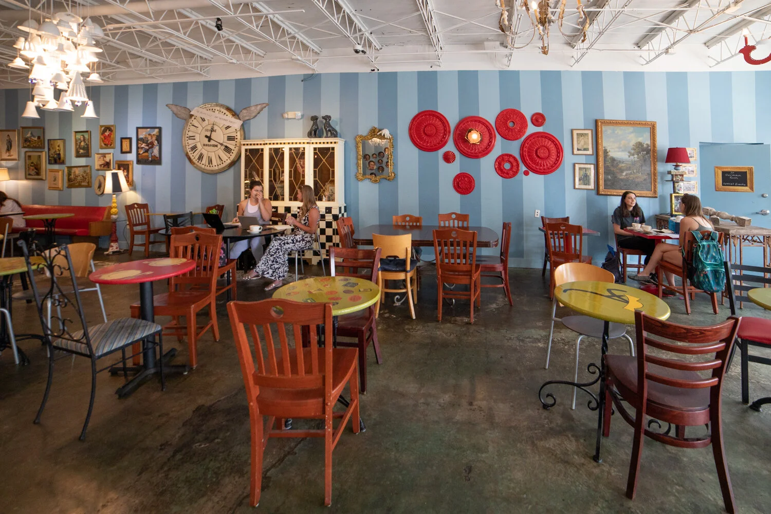 An Eclectic Experience at Amélie's French Bakery & Café in Atlanta