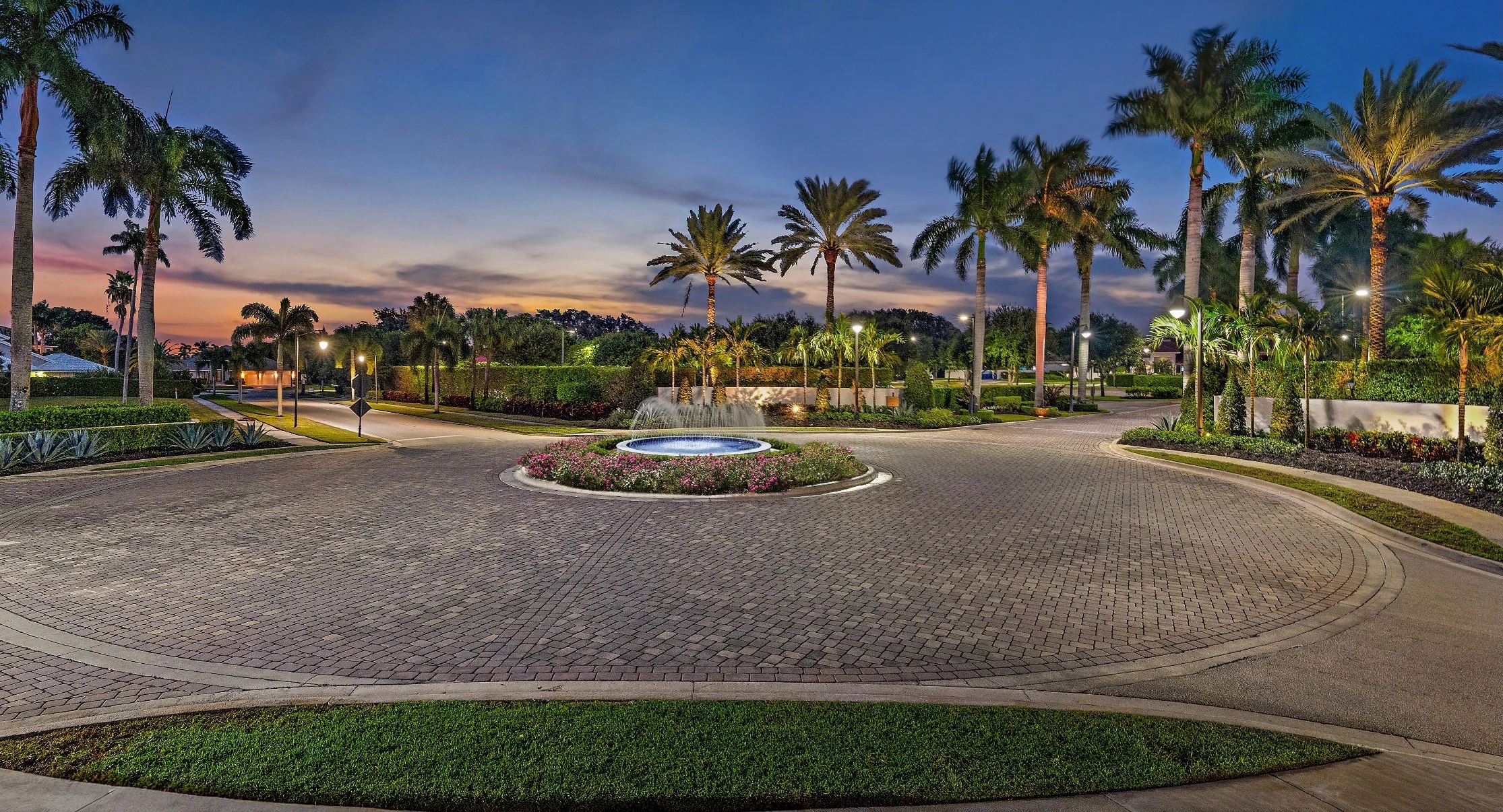 Roundabout with flowers.JPEG