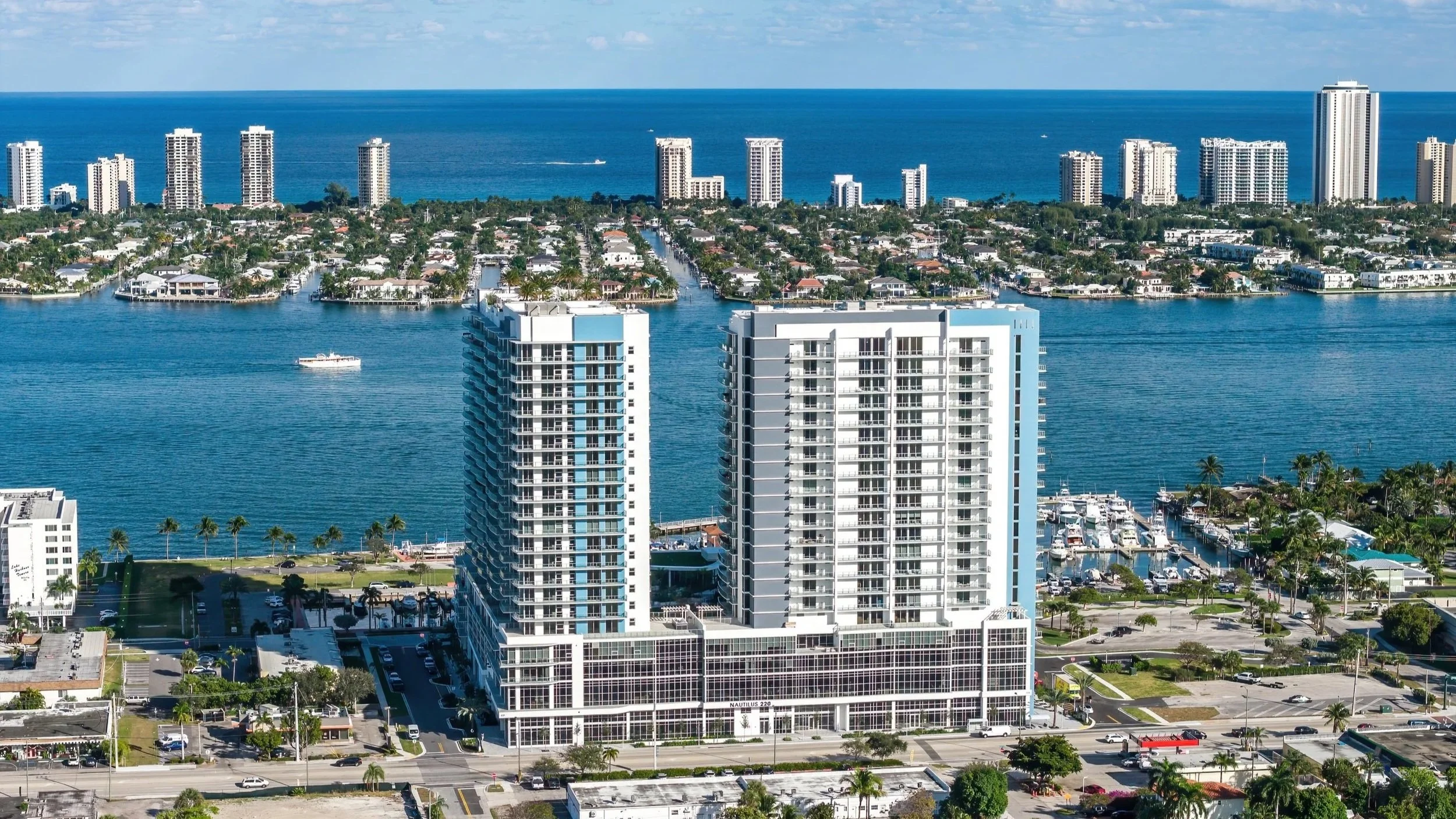 027-220LakeShoreDrive-LakePark-FL-33403-SMALL.jpg